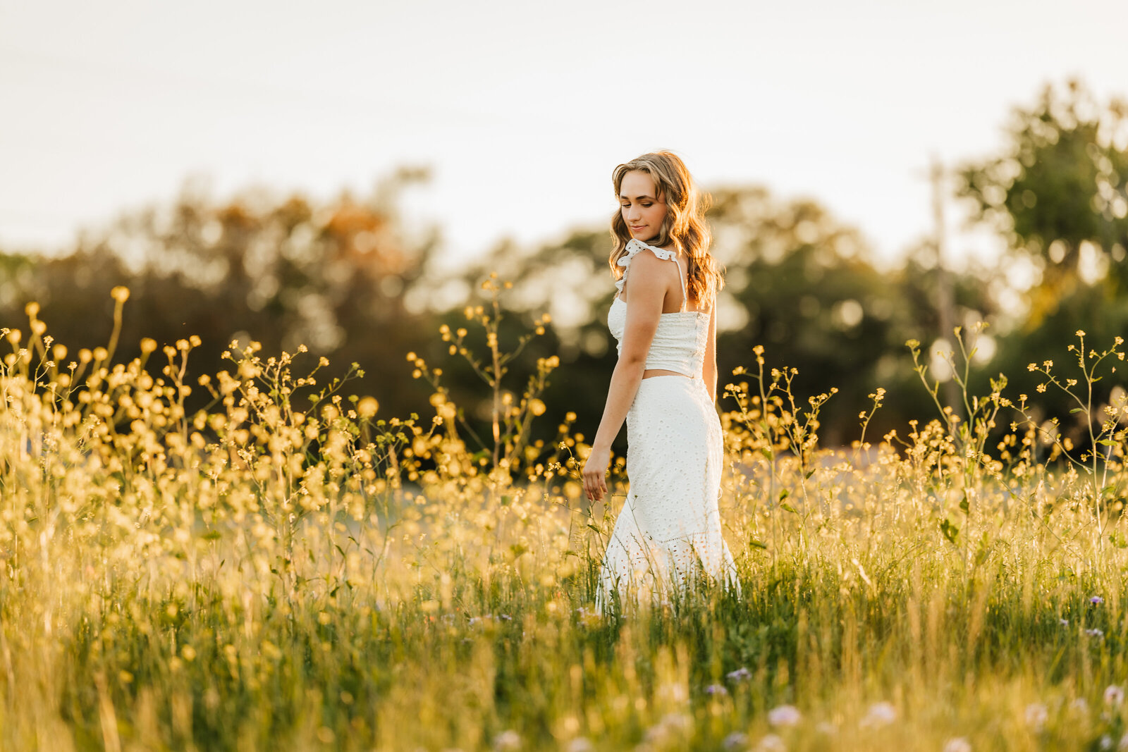 high-school-senior-in-yellow-flowers