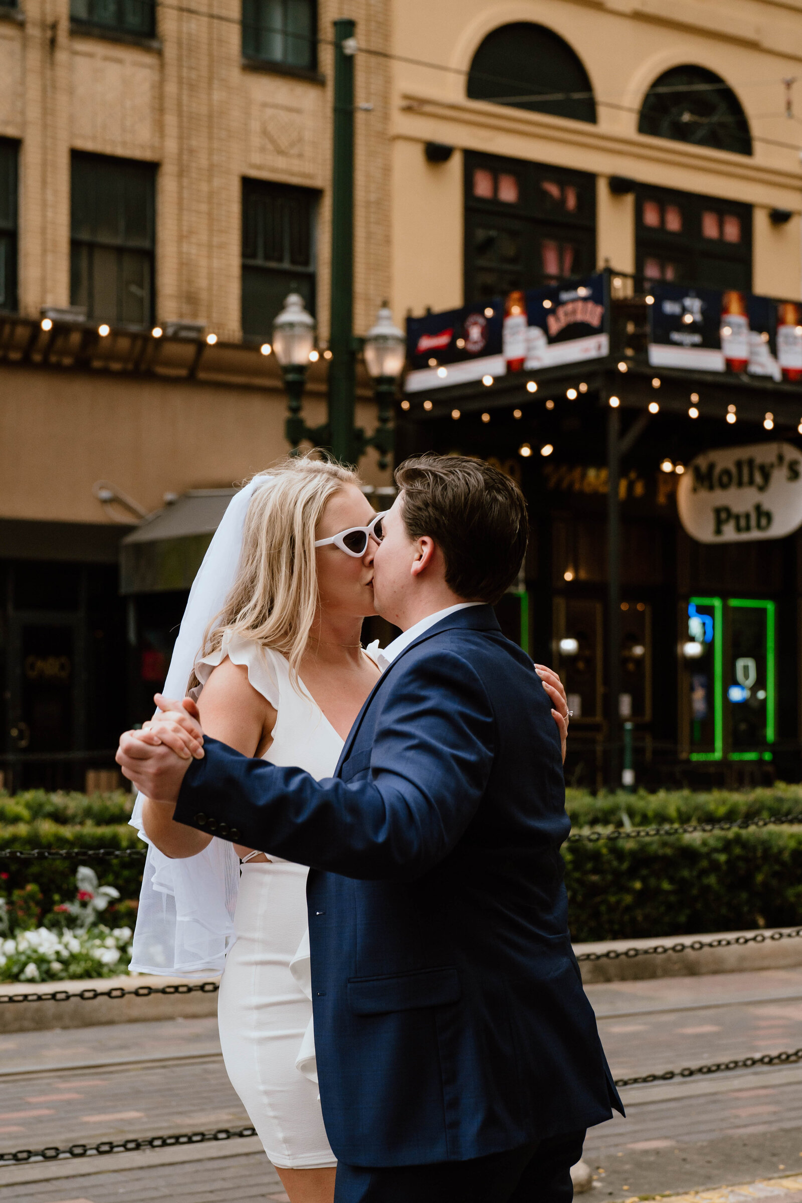 Houston_Elopement_Courtney_Lasalle_Photography-23