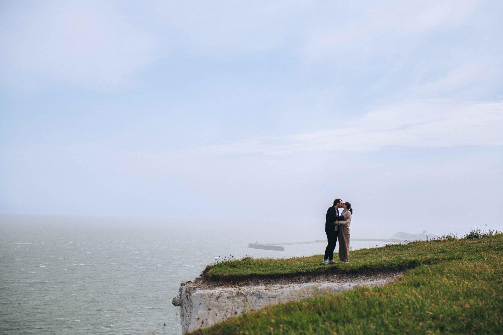 proposal shoot on the cliffs of Dover in Kent