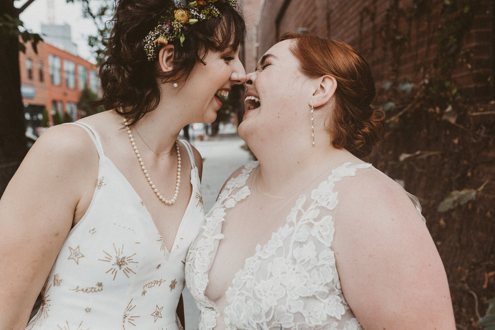 morgans-on-fulton-wedding-gay-queer-photographer-wedding-chicago-56