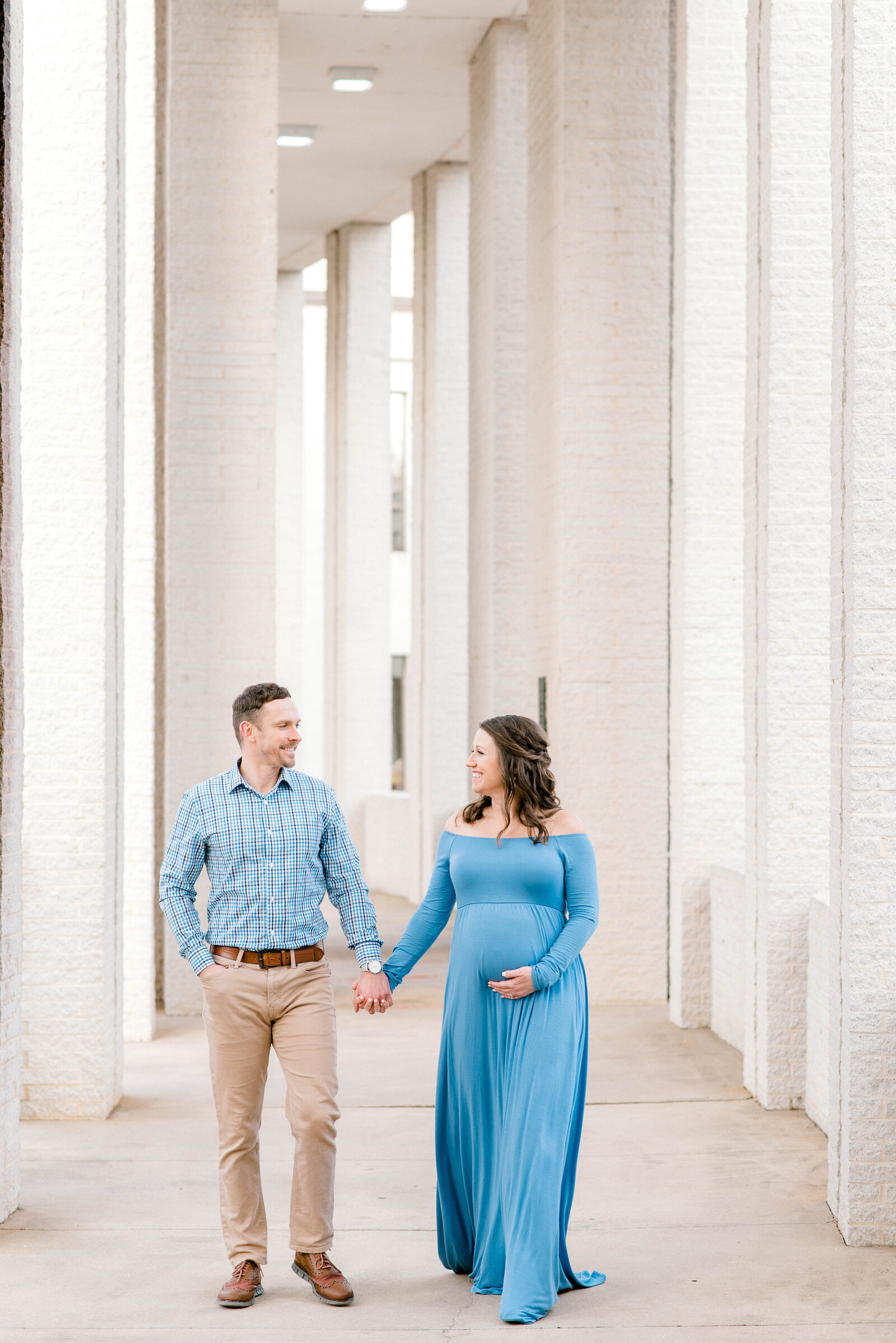 Charlotte-Maternity-Photographer-North-Carolina-Bright-and-Airy-Alyssa-Frost-Photography-Uptown-Charlotte-5