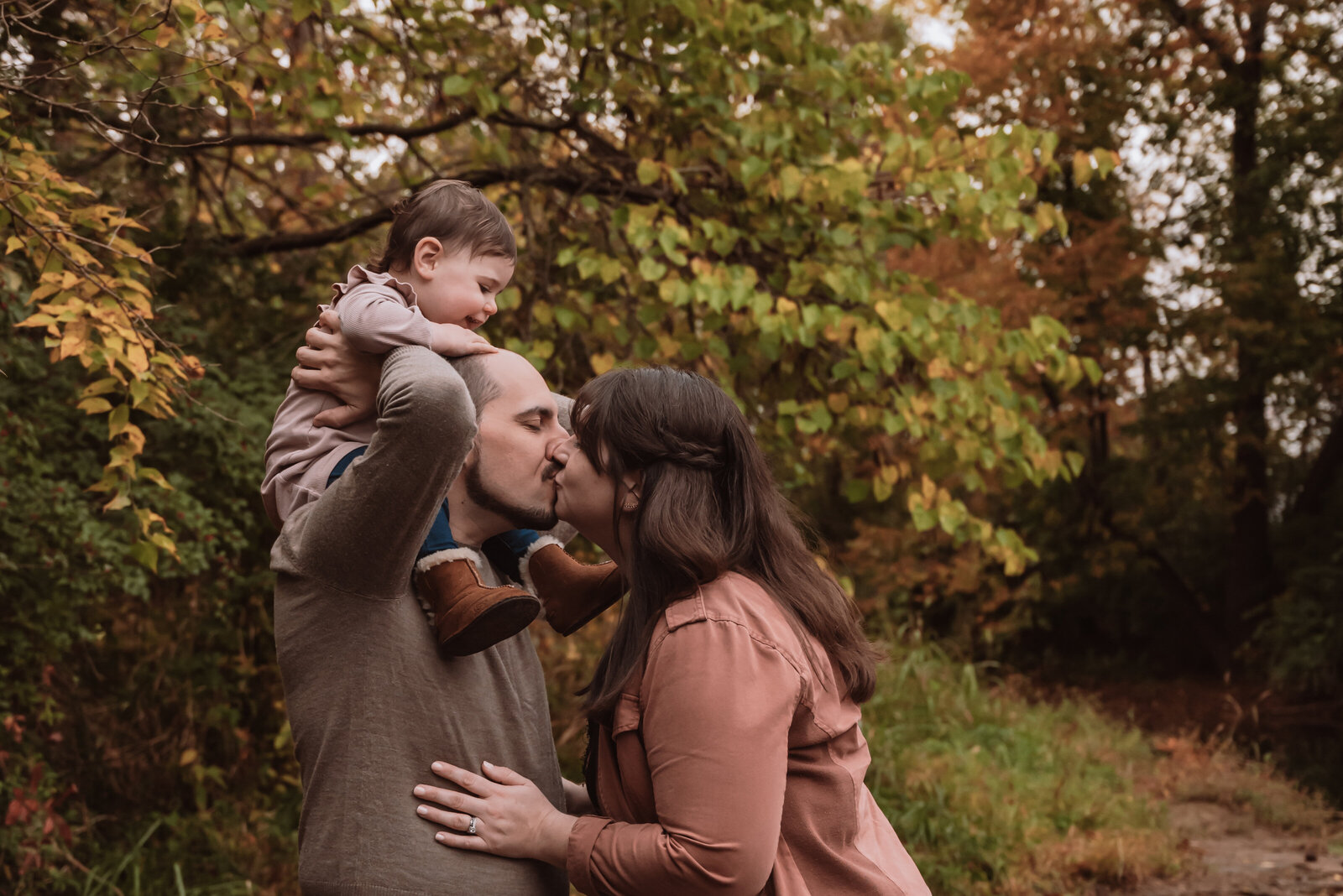 kansas city missouri family photographer, line creek trail