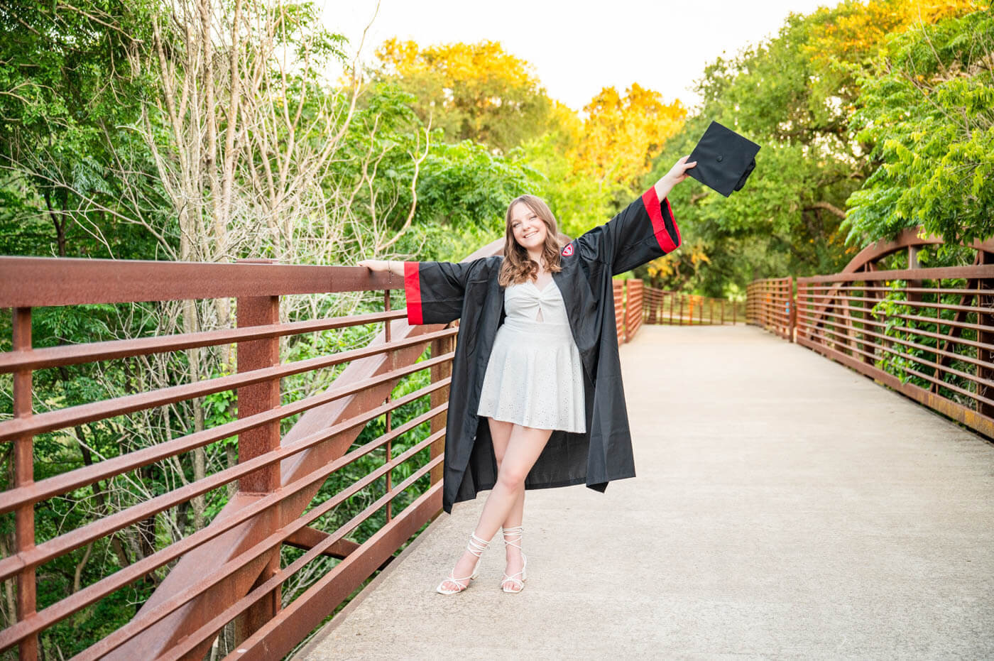 Alysa Ripley Photography_Senior Twin Girls Portraits_Harker Heights Avalon-54