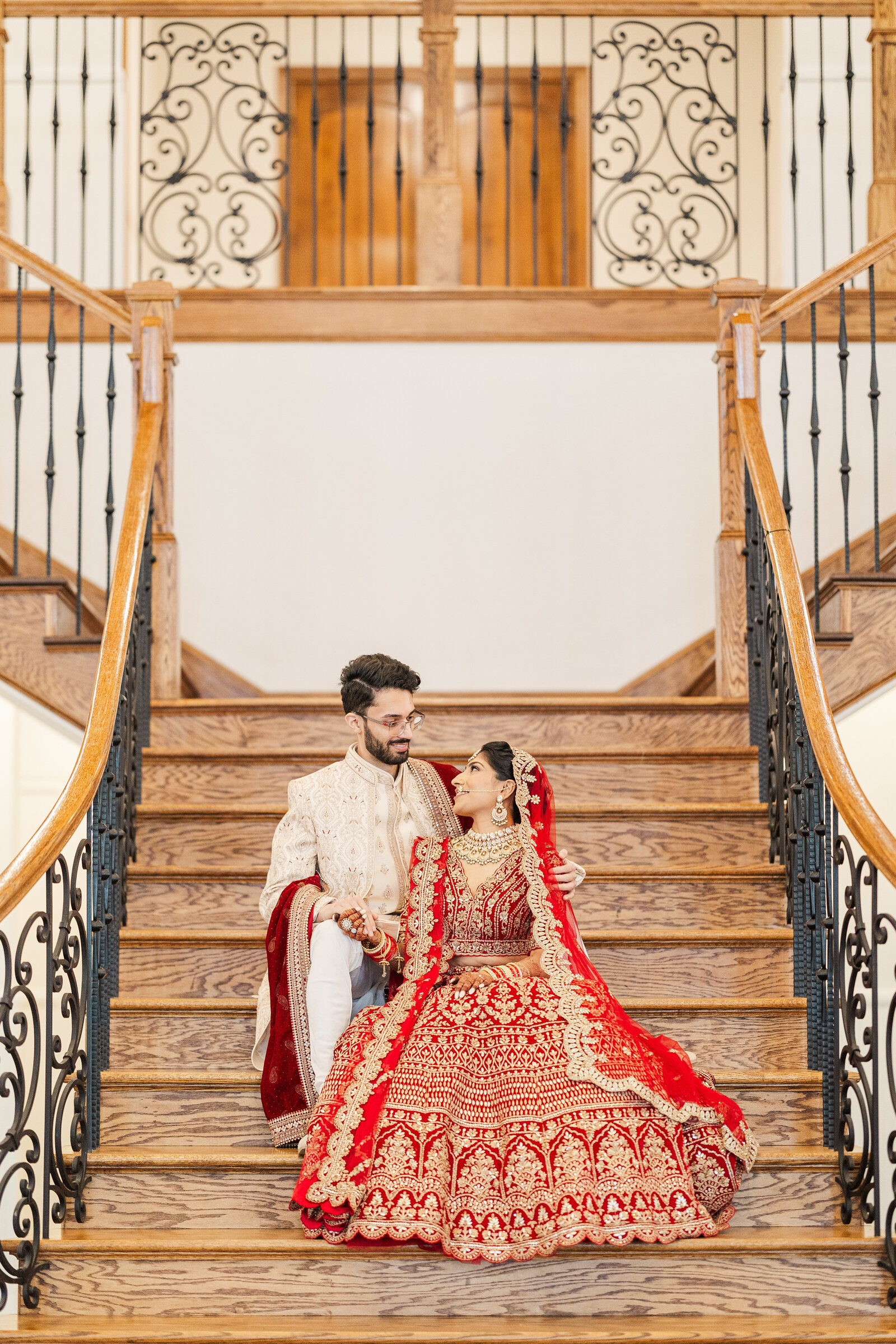 Bride-and-groom-photography-poses-ideas