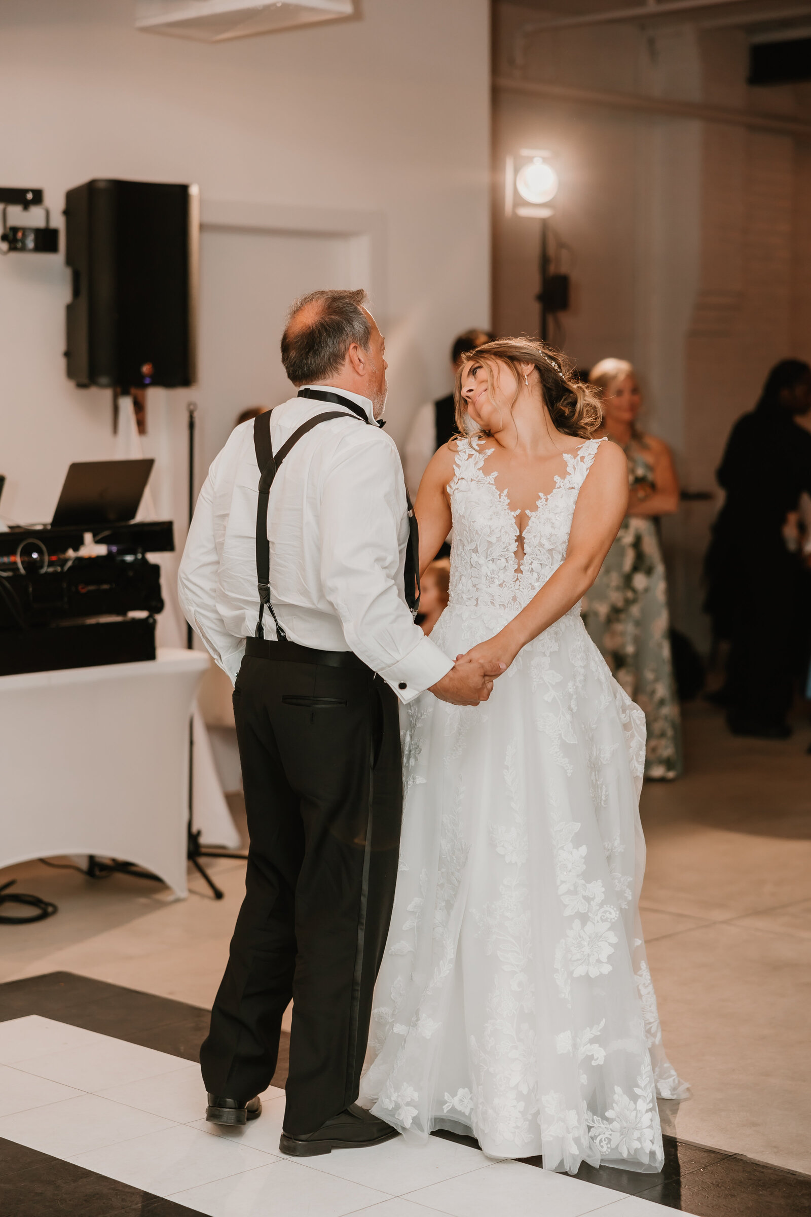 677-Katie and Phillip - Detroit Wedding Photographer - Mariah Kasten Photo