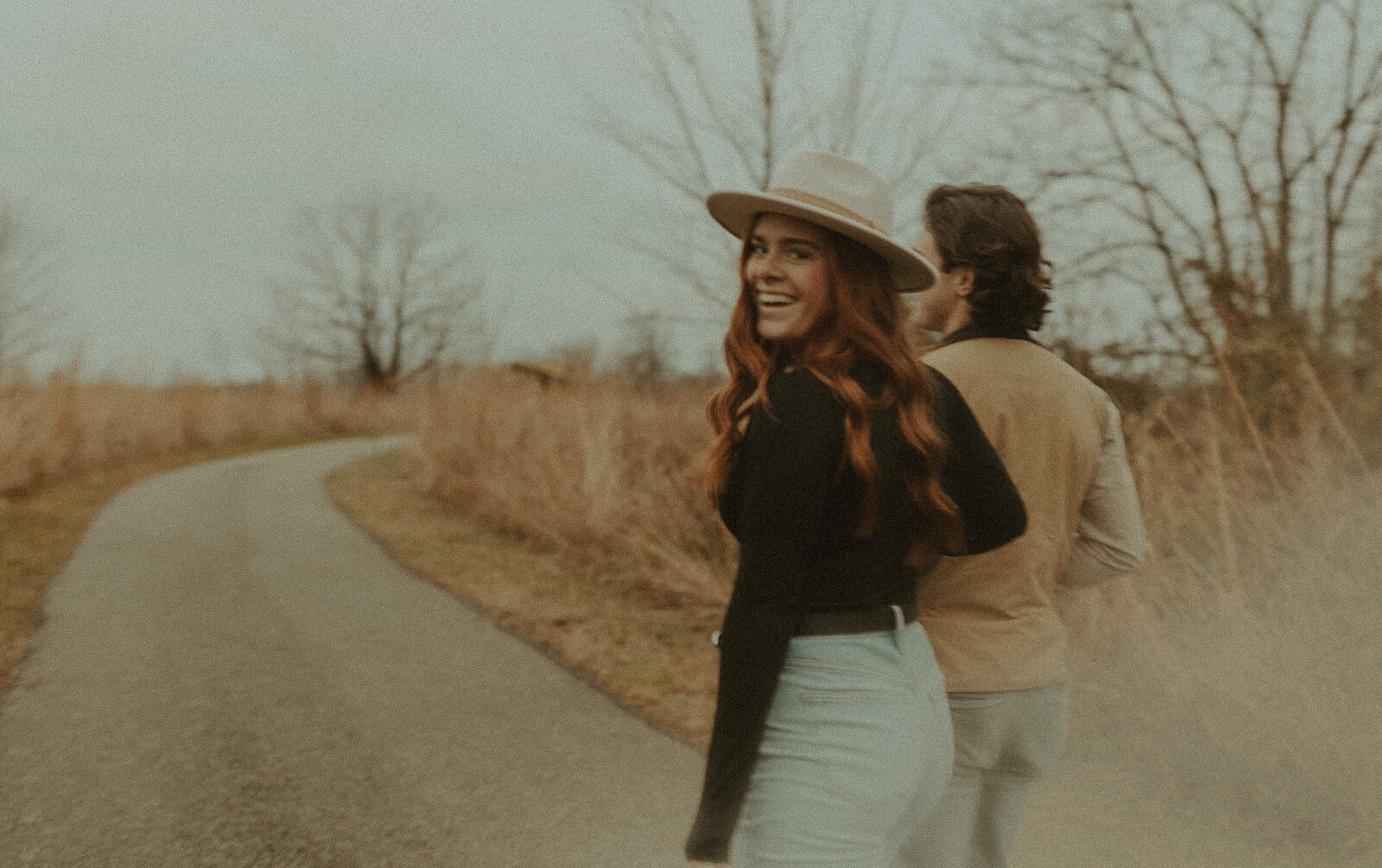 engagement session outfit ideas