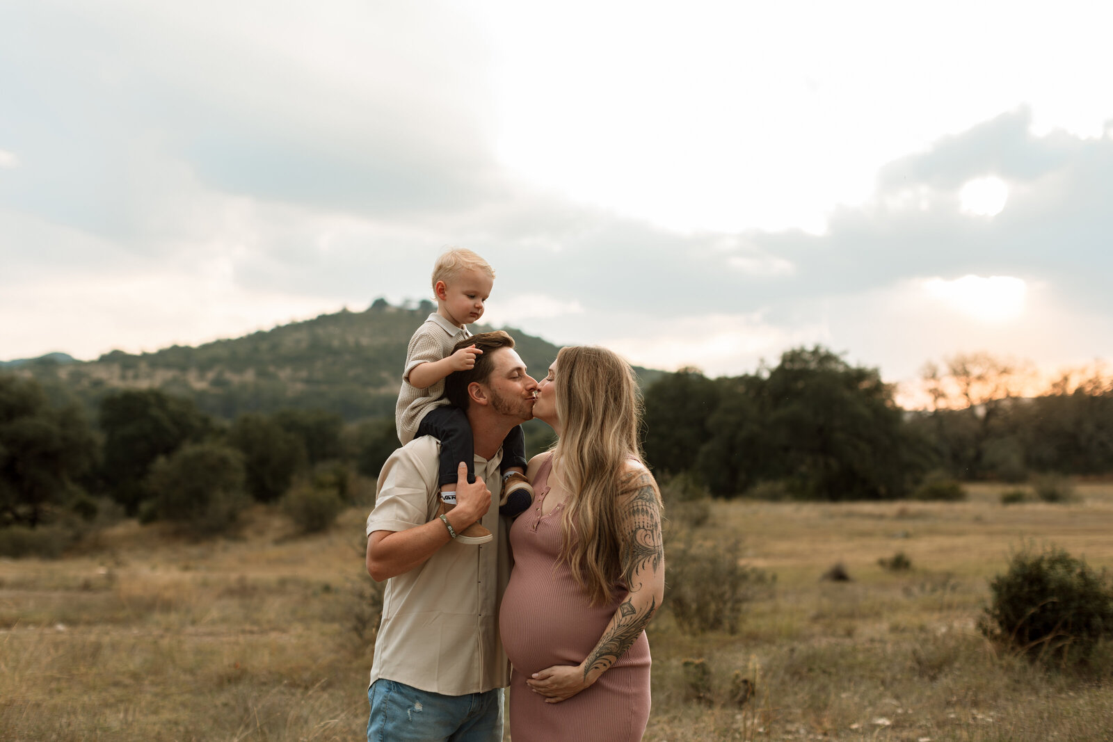 San-Antonio-Maternity-Photographer