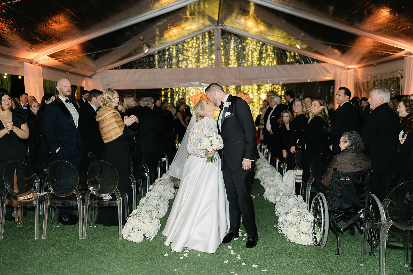 LaurenJared_Wedding_12.07.24_Previews-215