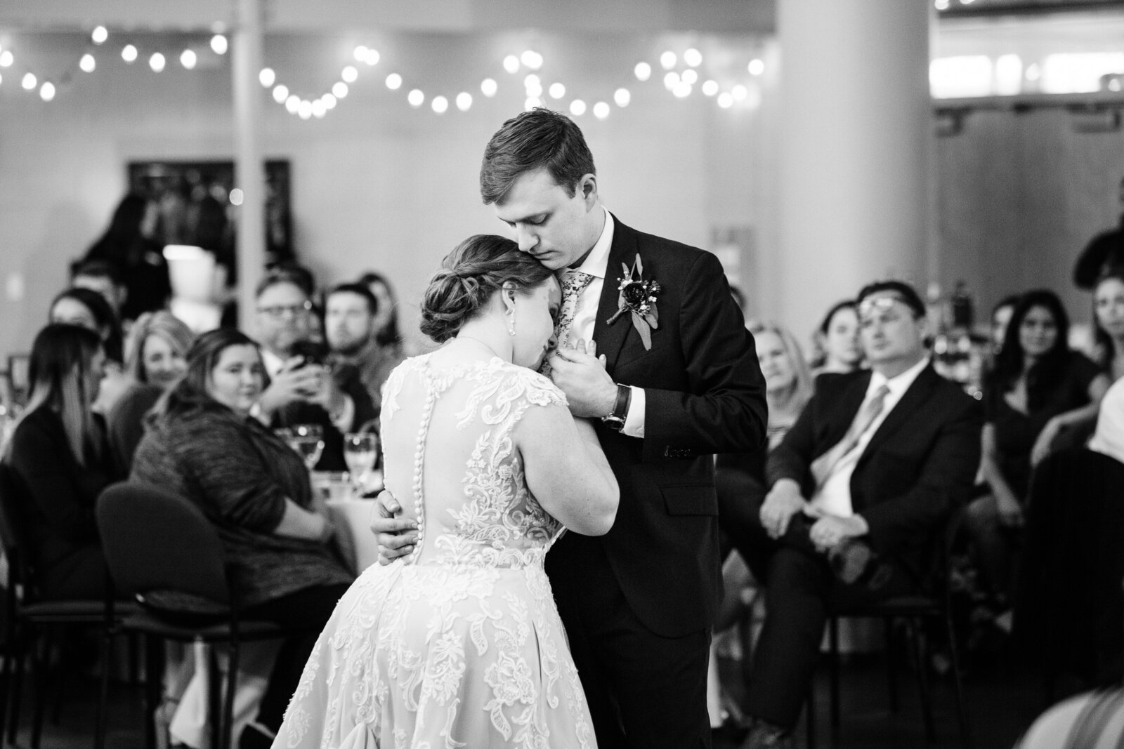 Emily + Michael Saint Vincent De Paul Catholic Church Austin-8581