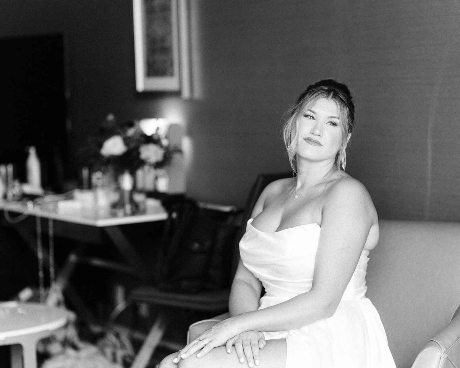 Corby Intercontinental Hotel Kansas City Wedding Plaza-50