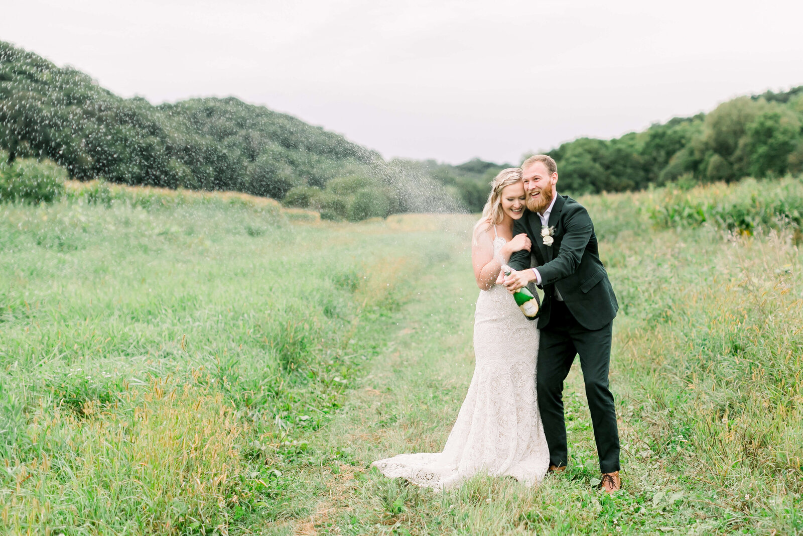 wisconsin wedding photographer, the hidden meadow and barn wedding, hidden meadow and barn wedding photos