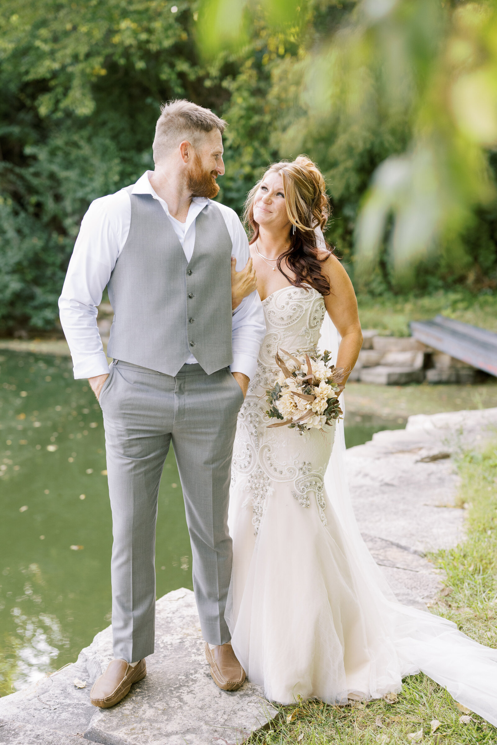 iowa_city_wedding_downtown_mississippi_pearl_photography_DSC_9623