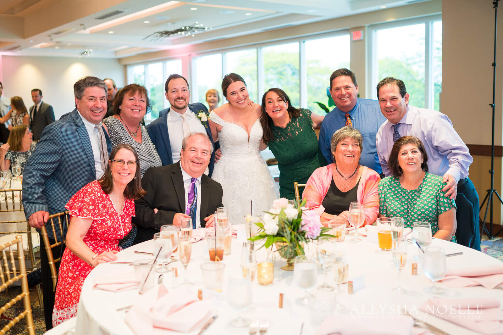 Wedding-at-River-Club-of-Mequon-715