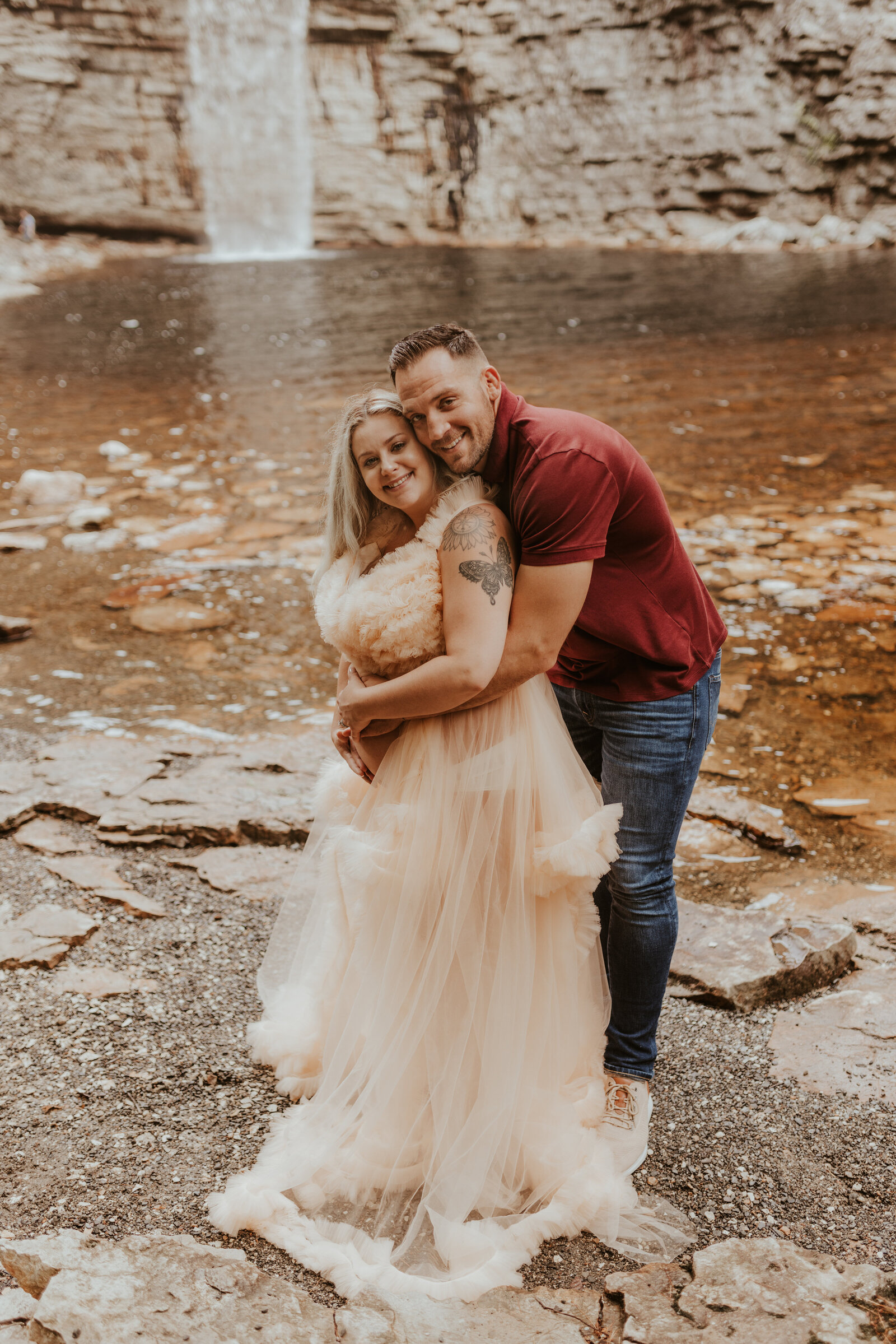 Maternity-photoshoot-minnewaska-ny-love-to-lems-photography (11)