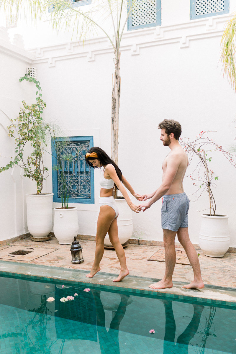vintage-poolside-engagment-pictures (1 of 1)-24