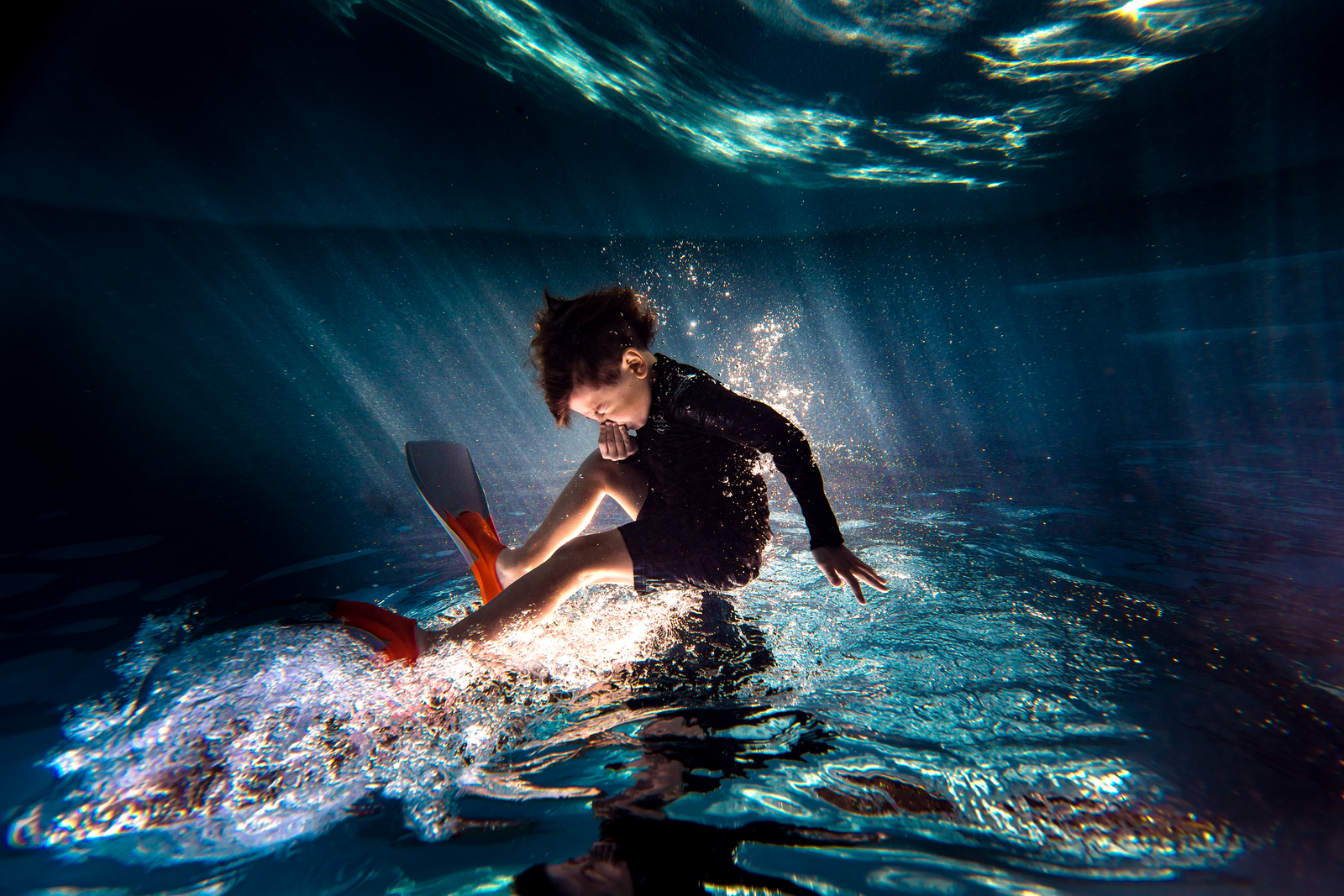 underwater photographer, columbus, ga, atlanta, pool, young boy swimming, ker-fox photography_1953