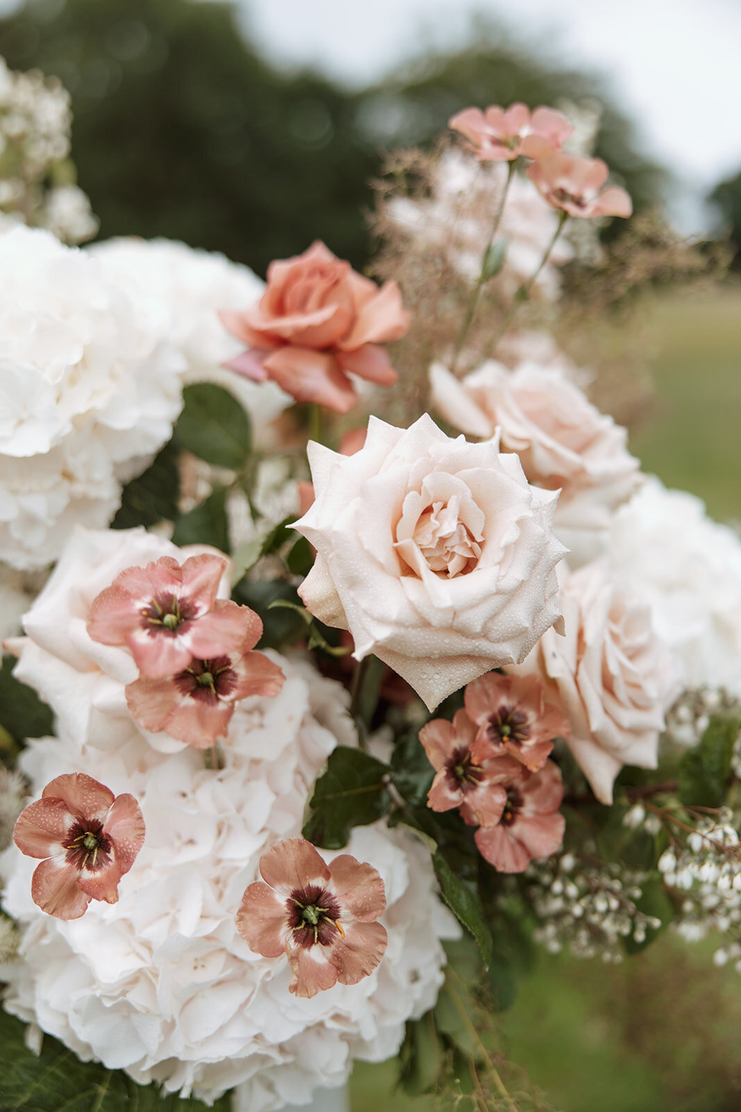 Limekiln wedding flowers (34)