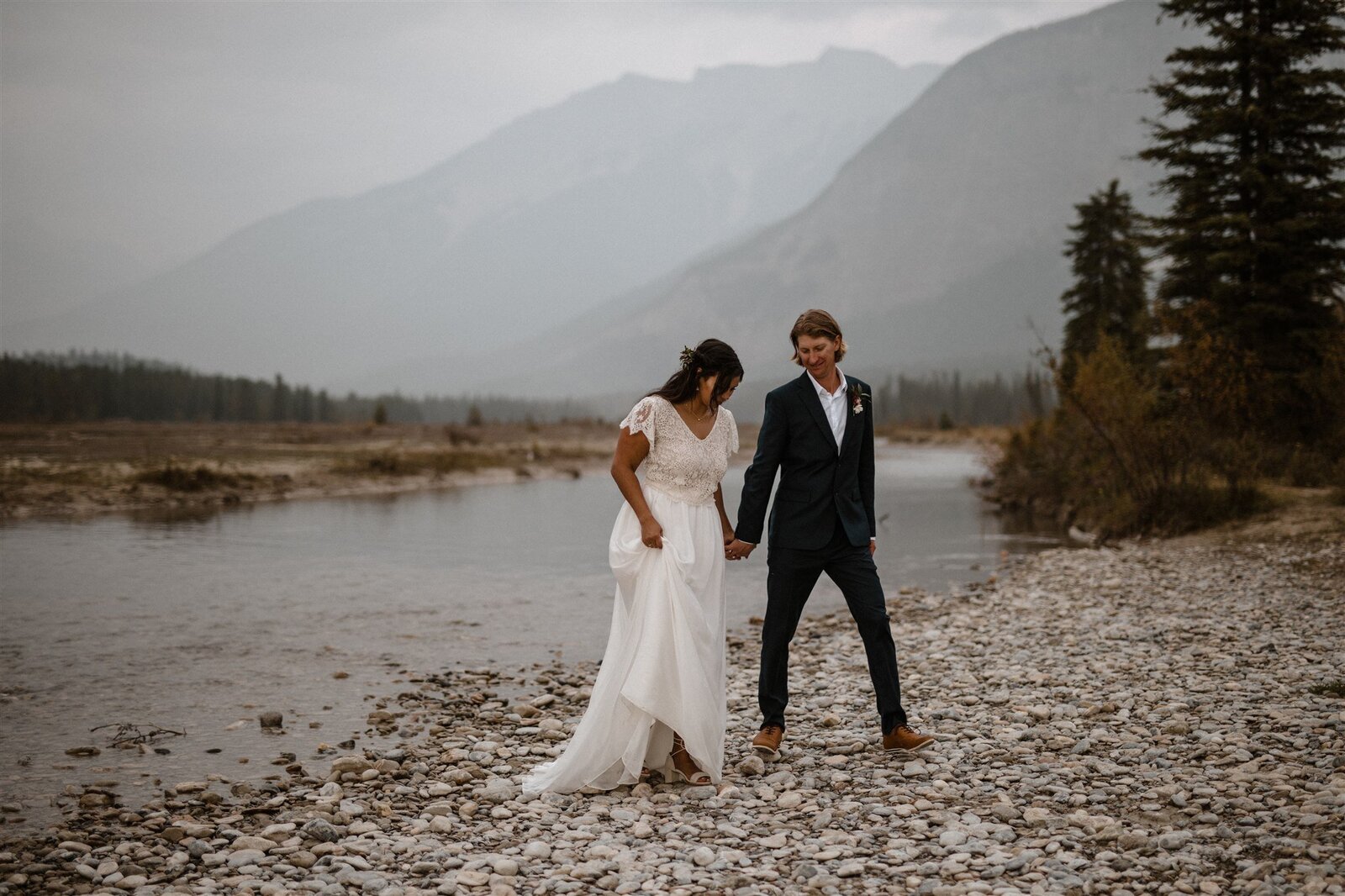 Golden-BC-Rockies-Wedding-ER-260