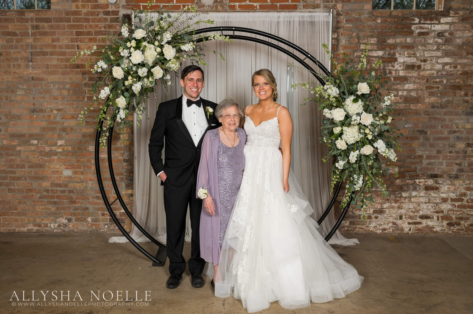 Wedding-at-The-Factory-on-Barclay-in-Milwaukee-0619