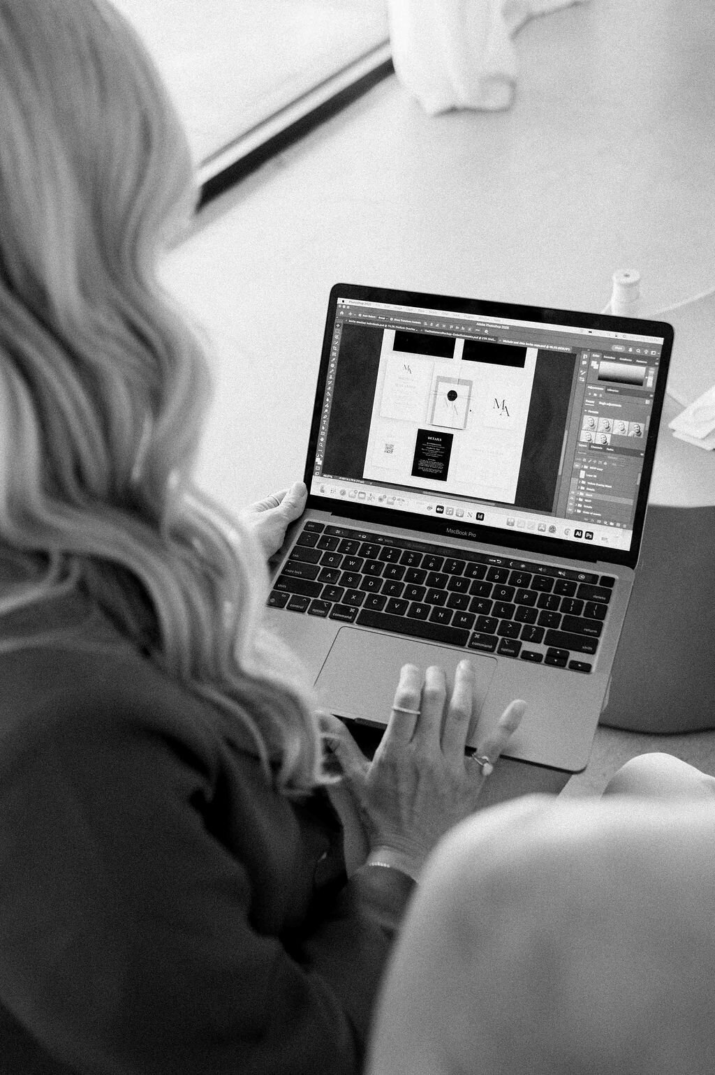 phoenix_wedding_stationer_designer_laptop