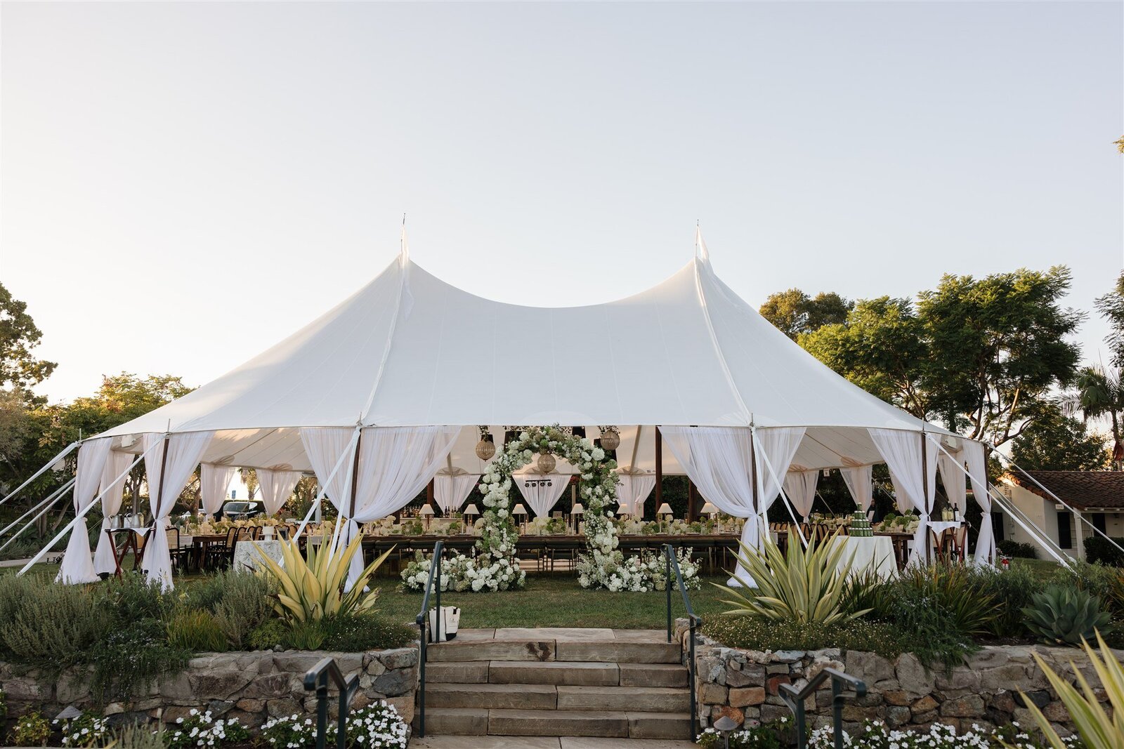 Wedding planners near me, California, Orange County, Palm Springs + Beyond