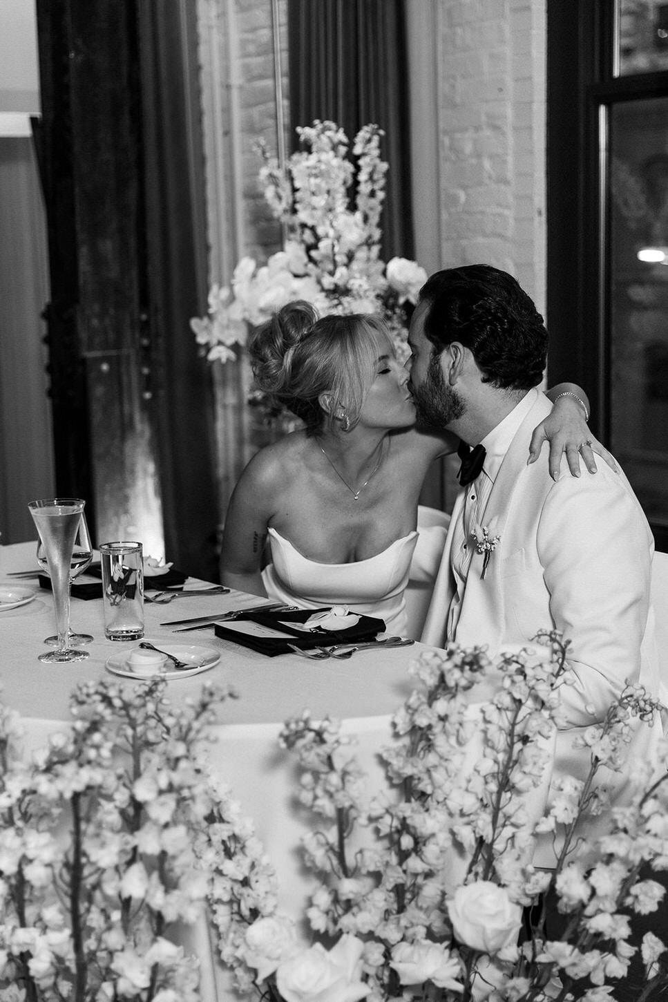 Chicago-wedding-photographer-lindsay-elaine-photography-764
