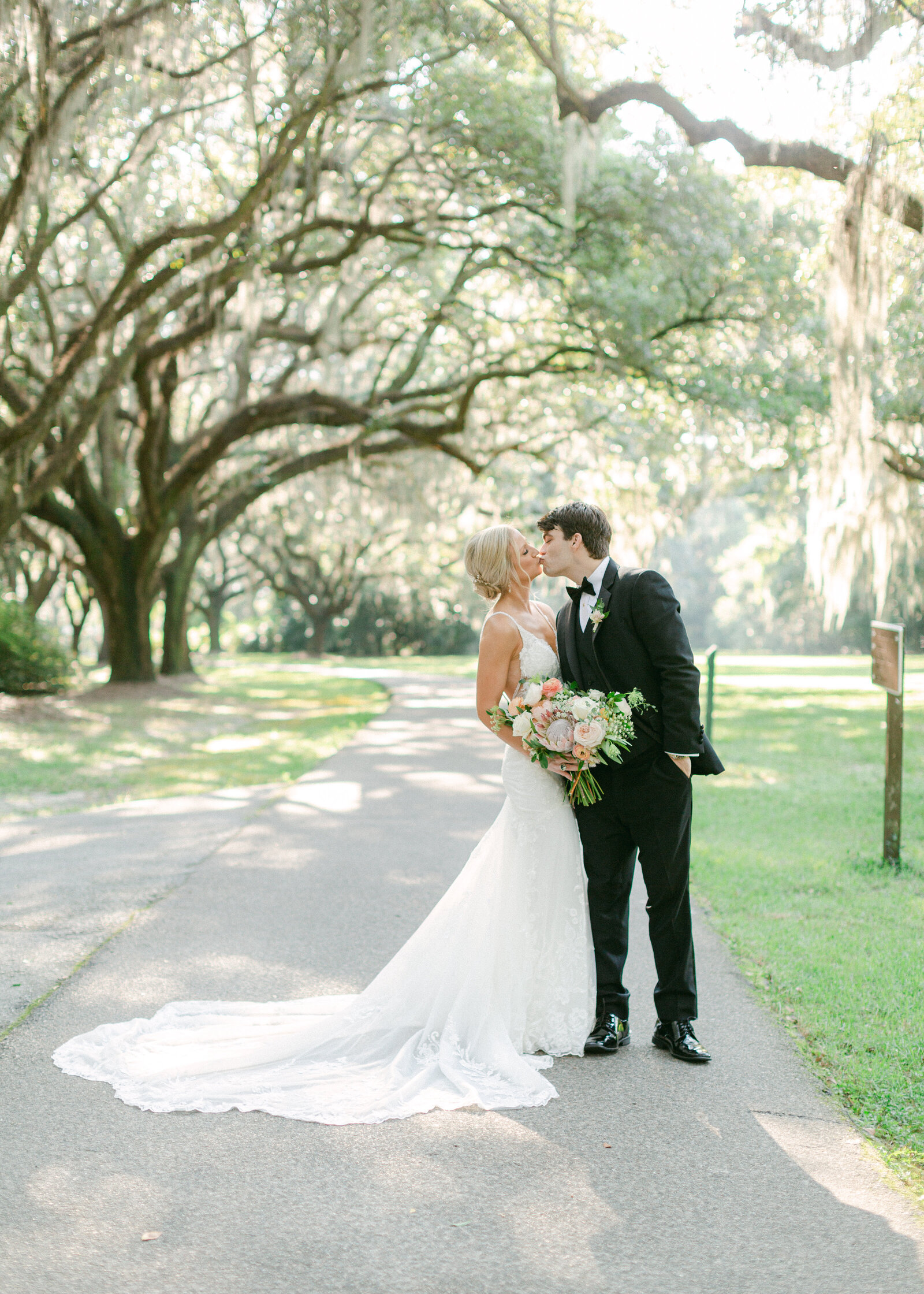 Legare Waring House - Charleston Wedding Photographer - Torianna Brooke Portraiture-188