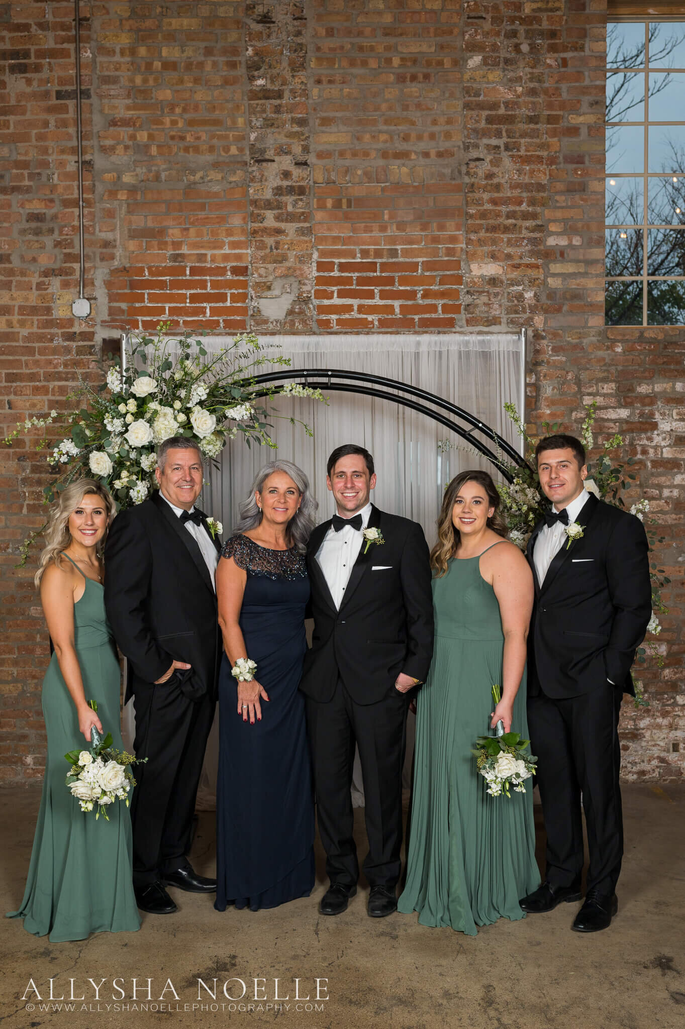Wedding-at-The-Factory-on-Barclay-in-Milwaukee-0660