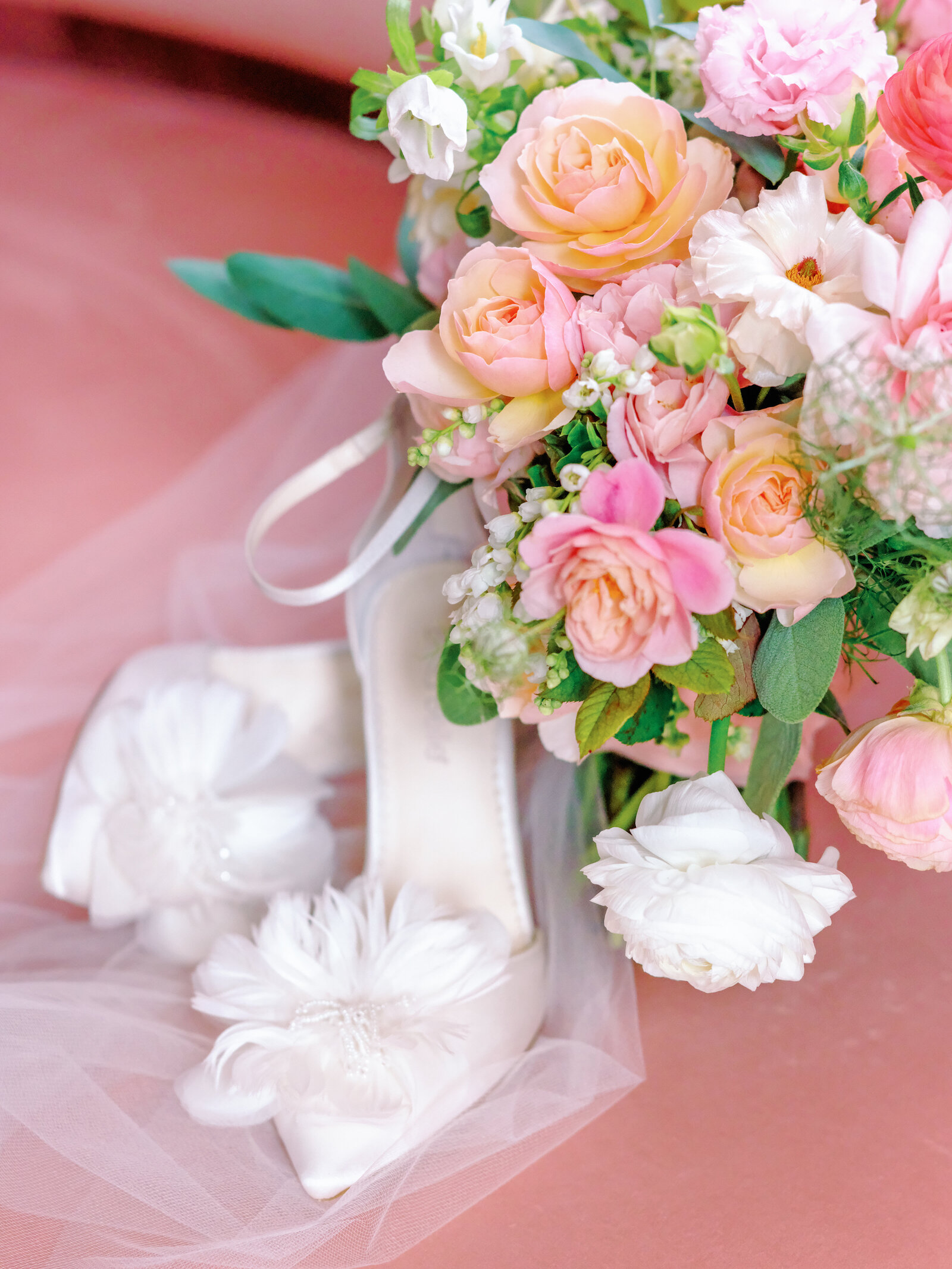 RiggsHotel-WashingtonDC-Wedding-Bride-Details-MandaWeaver-Photo-53