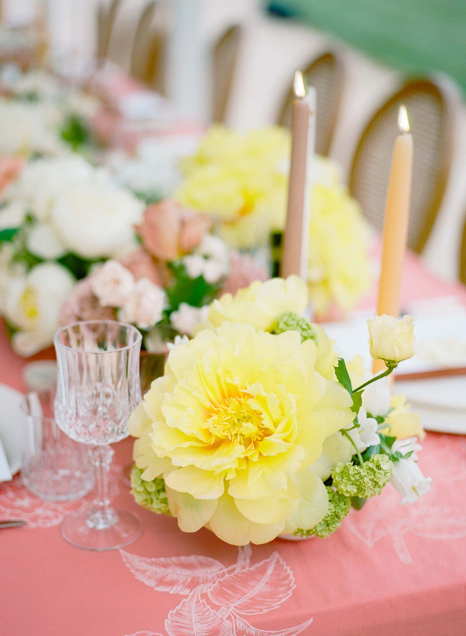 073b_provence_wedding_chateau_de_fonscolombe