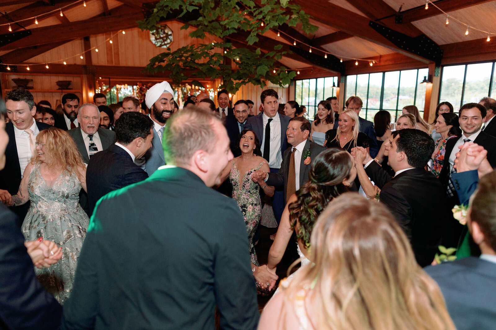 red-maple-vineyard-wedding-hudson-valley-558