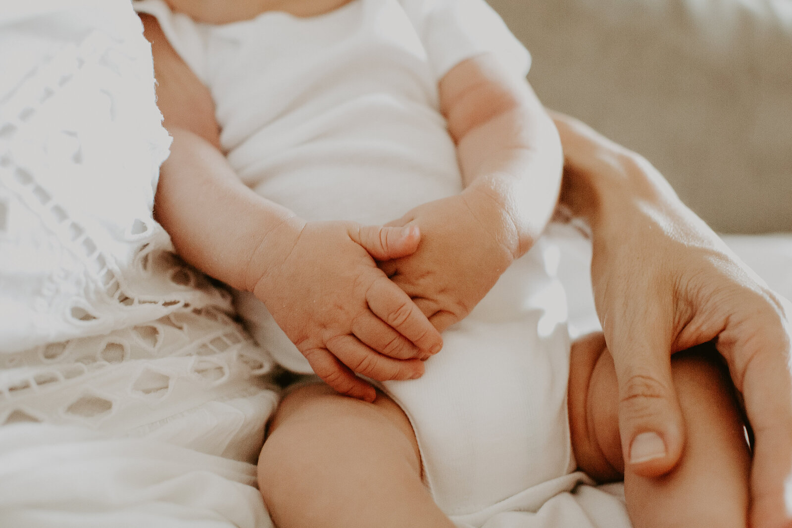 family-in-home-photography-maternity-encinitas-oceanside-63