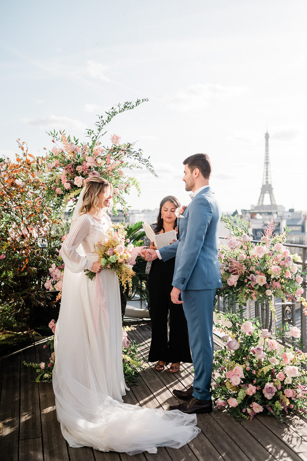 elopement-a-paris-designer-floral