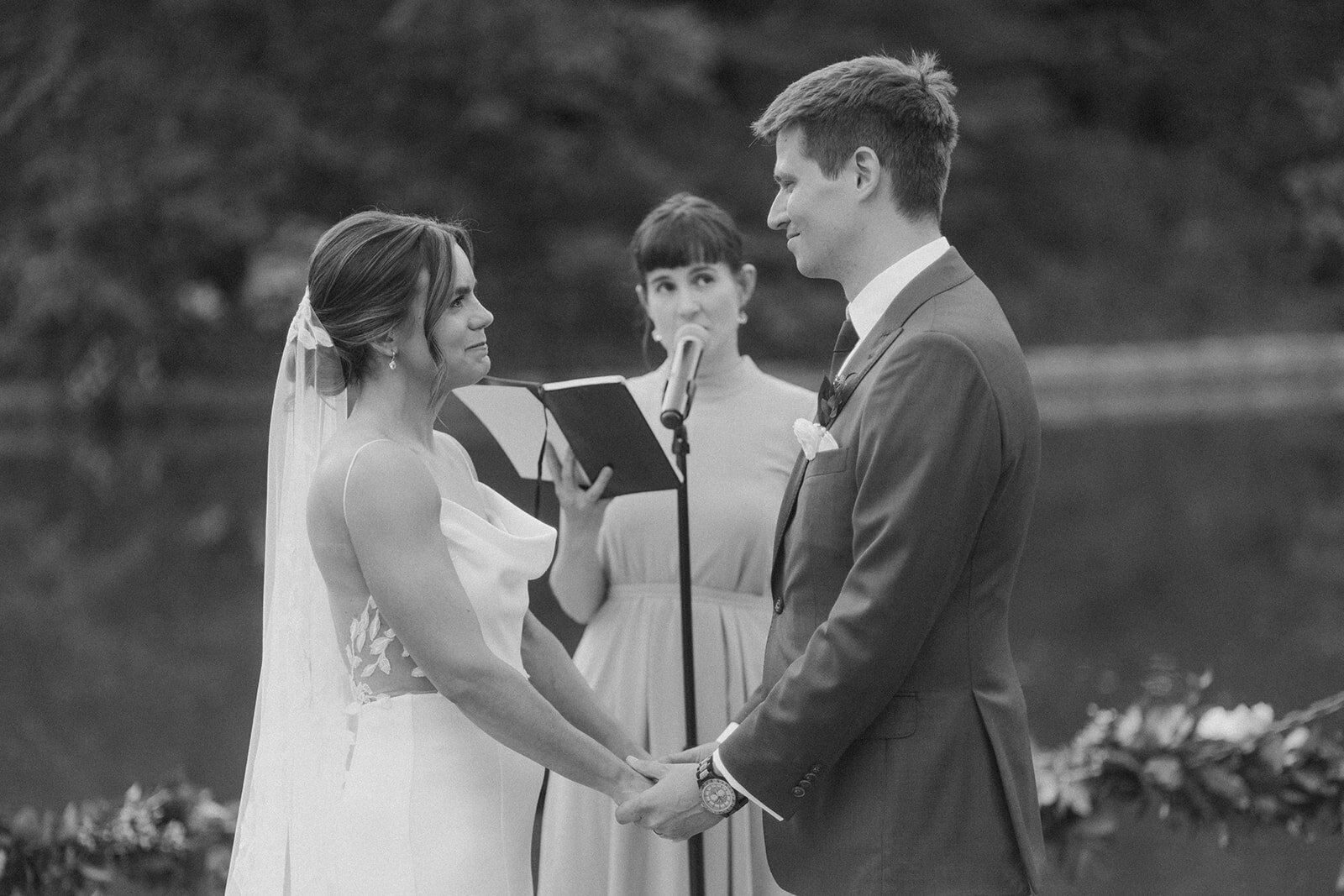 CD_Prospect_Park_Boathouse_Wedding_Wild_Sound_Photography_6K7A6566