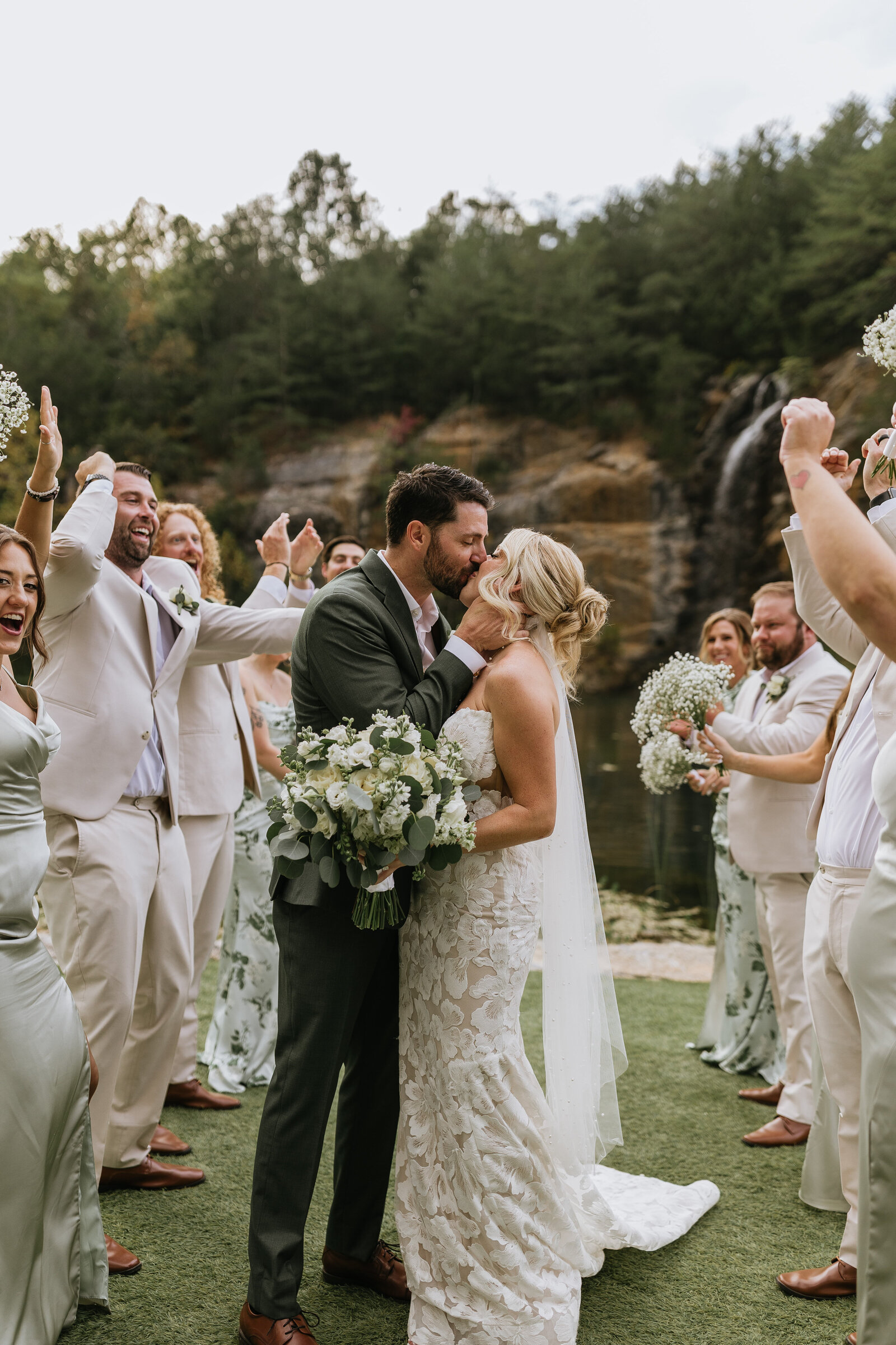 East-Tennessee-Wedding-Photographer-Videographer-Radiant-Mountain-Media-787