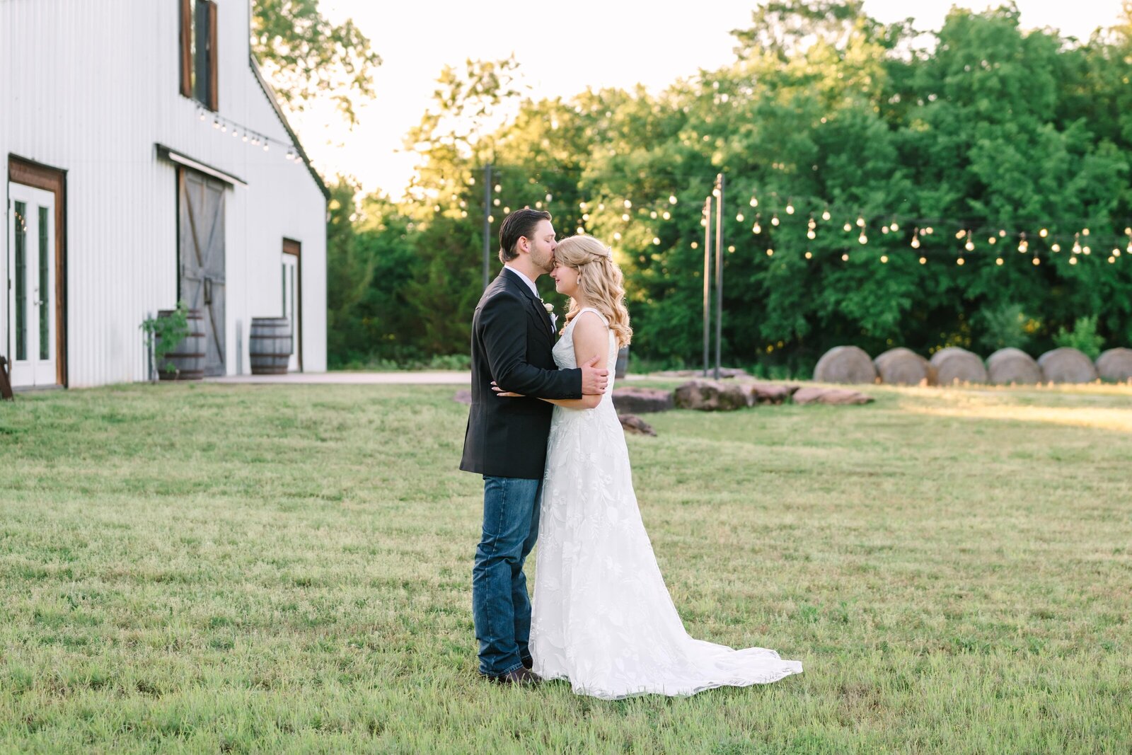 OKLAHOMA_WEDDING_PHOTOGRAPHER_2025_-8019-min