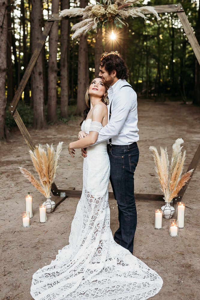 OAKLAND_AND_MACOMB_COUNTY_MICHIGAN_WEDDING_PHOTOGRAPHER|Courtney_Lushaj_Photography_9