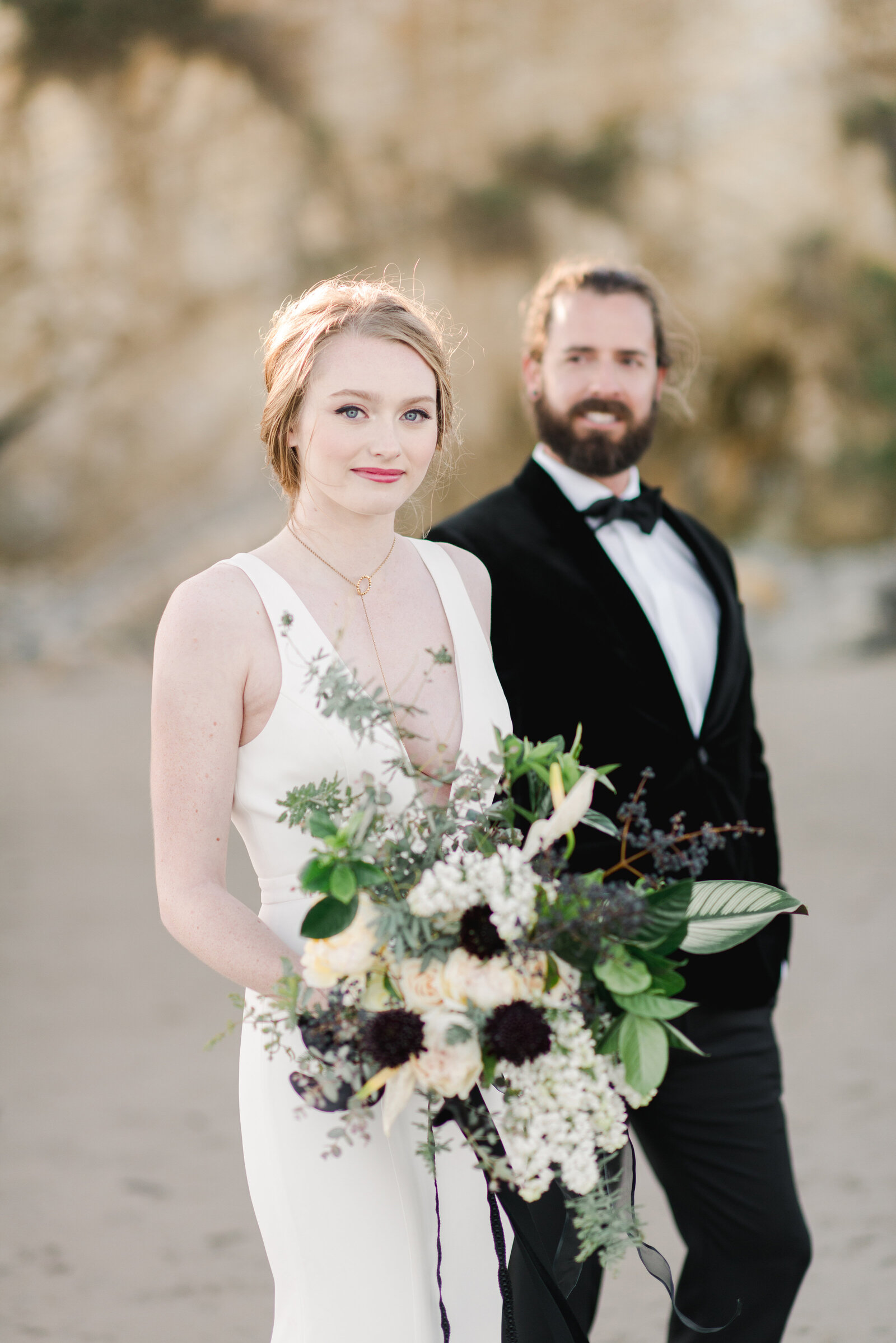 Precious-and-blooming-floral-design-kellye-clifford-Destination I do -Editorial-17