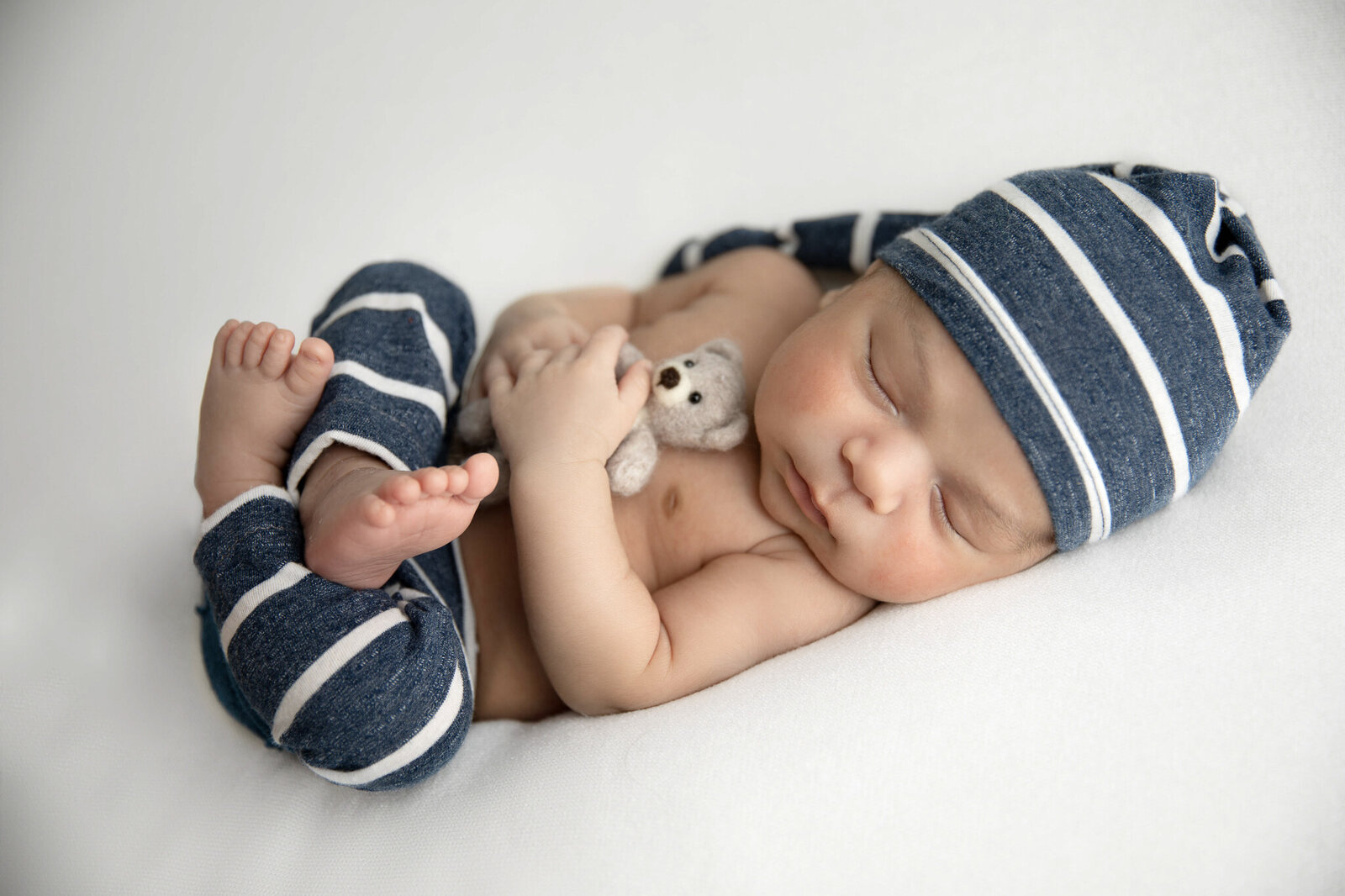 new-jersey-newborn-photographer-24