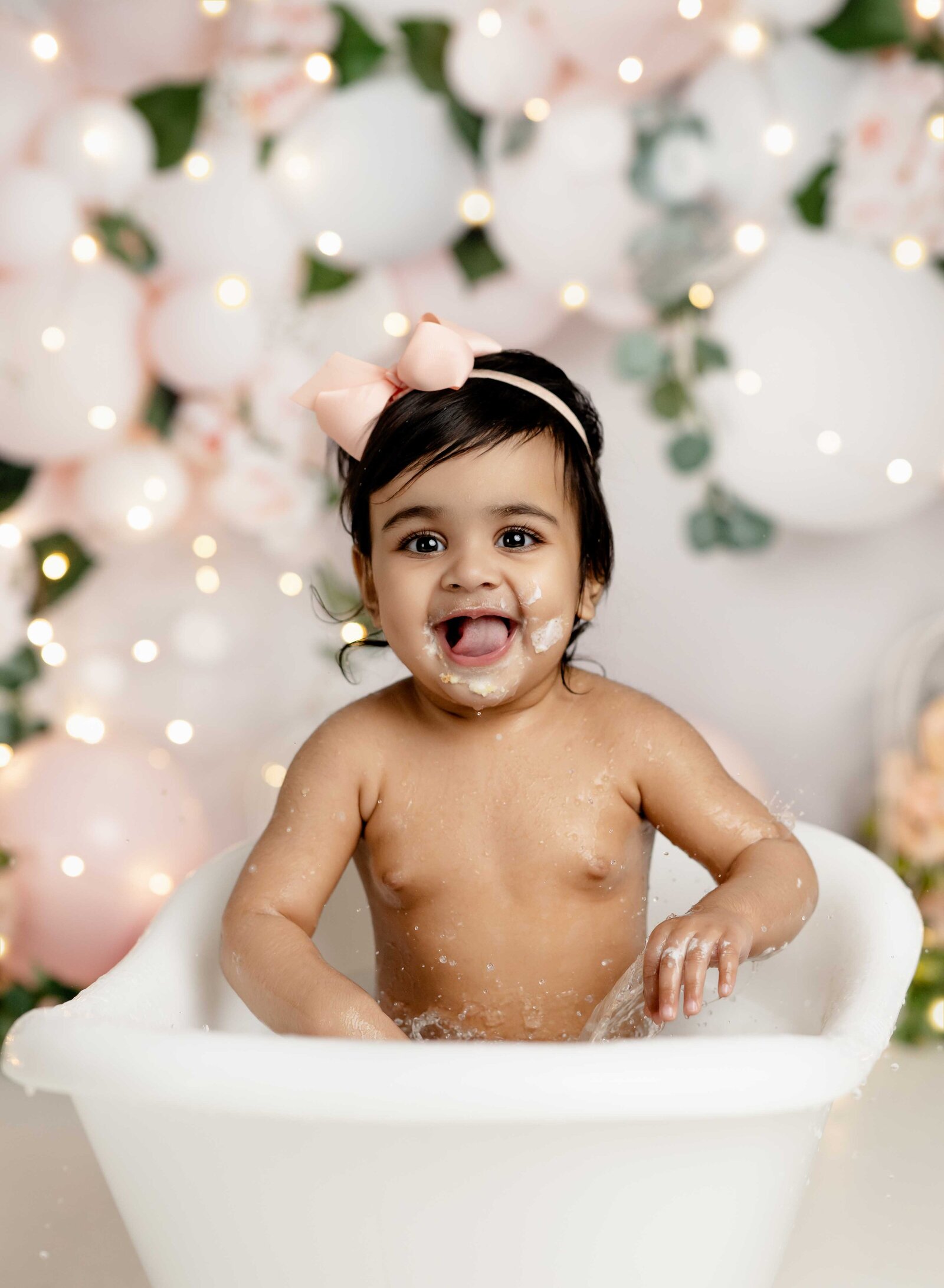 cake-smash-photographer-Mareitta-GA