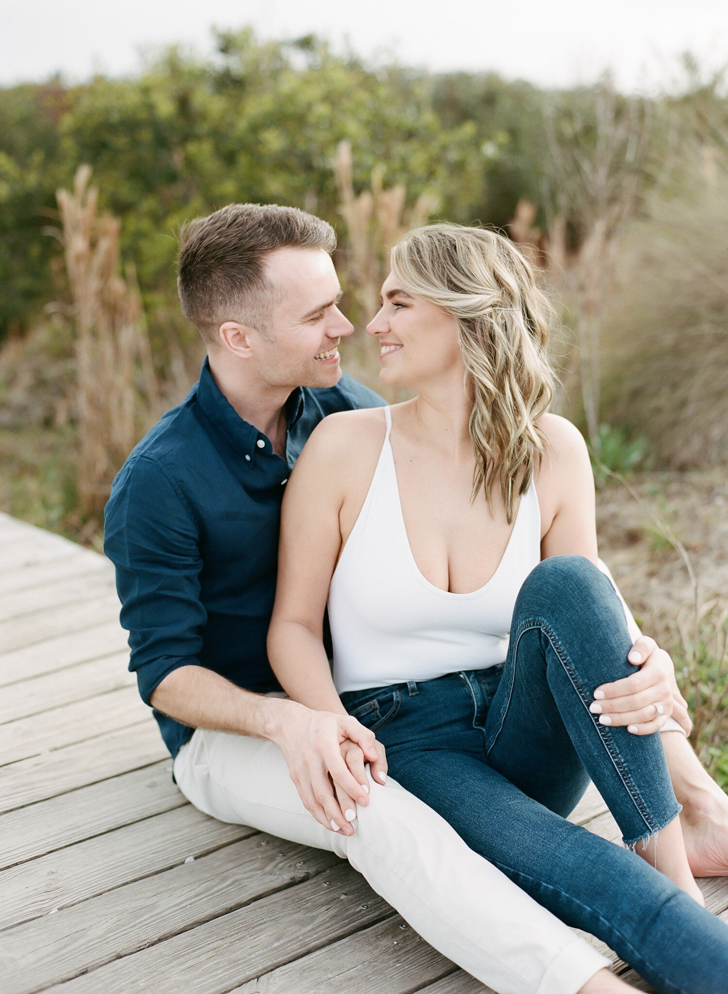 Downtown-Charleston-and-Beach-Engagement-3