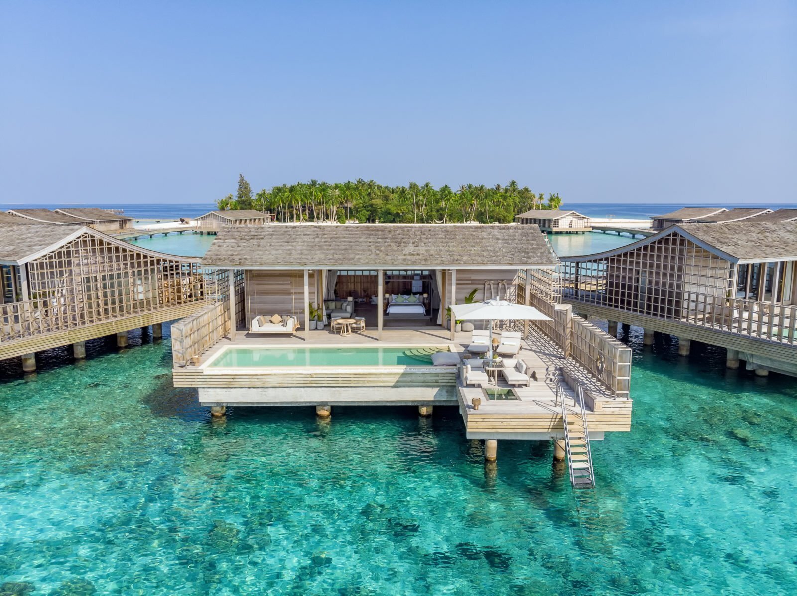 over-water-bungalow-vacations-3