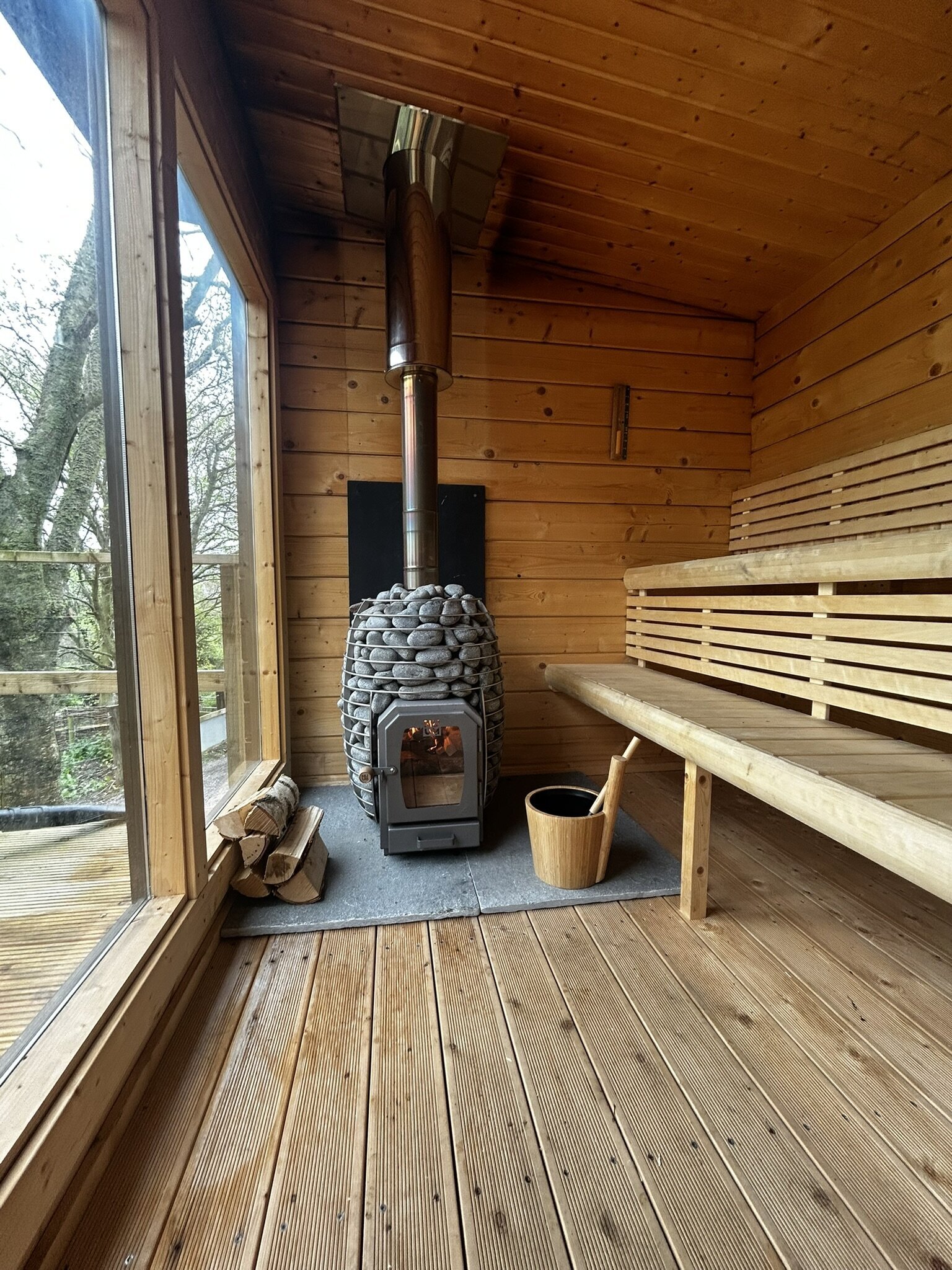 Fiona McCoss Dark Feminine Retreat Womens Retreat Somerset UK (1)