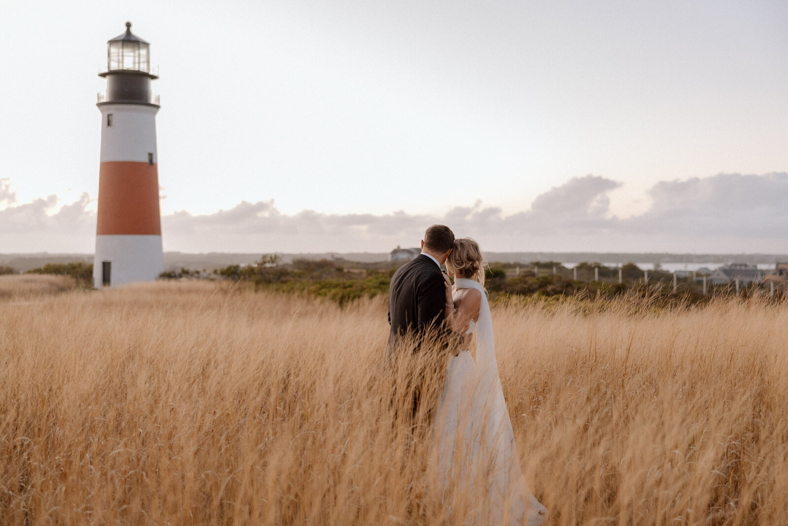 Nantucket Elopement Photographer at Sankaty Lighthouse