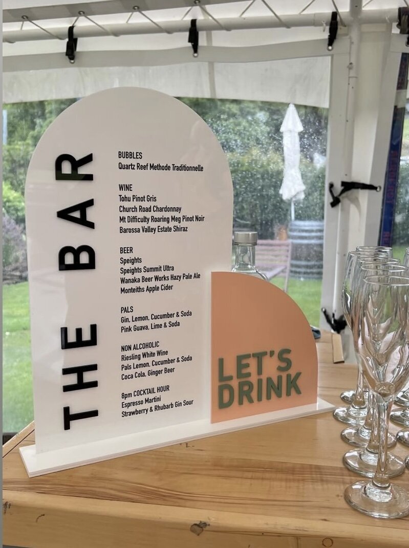 Lizzie Bosson Bar