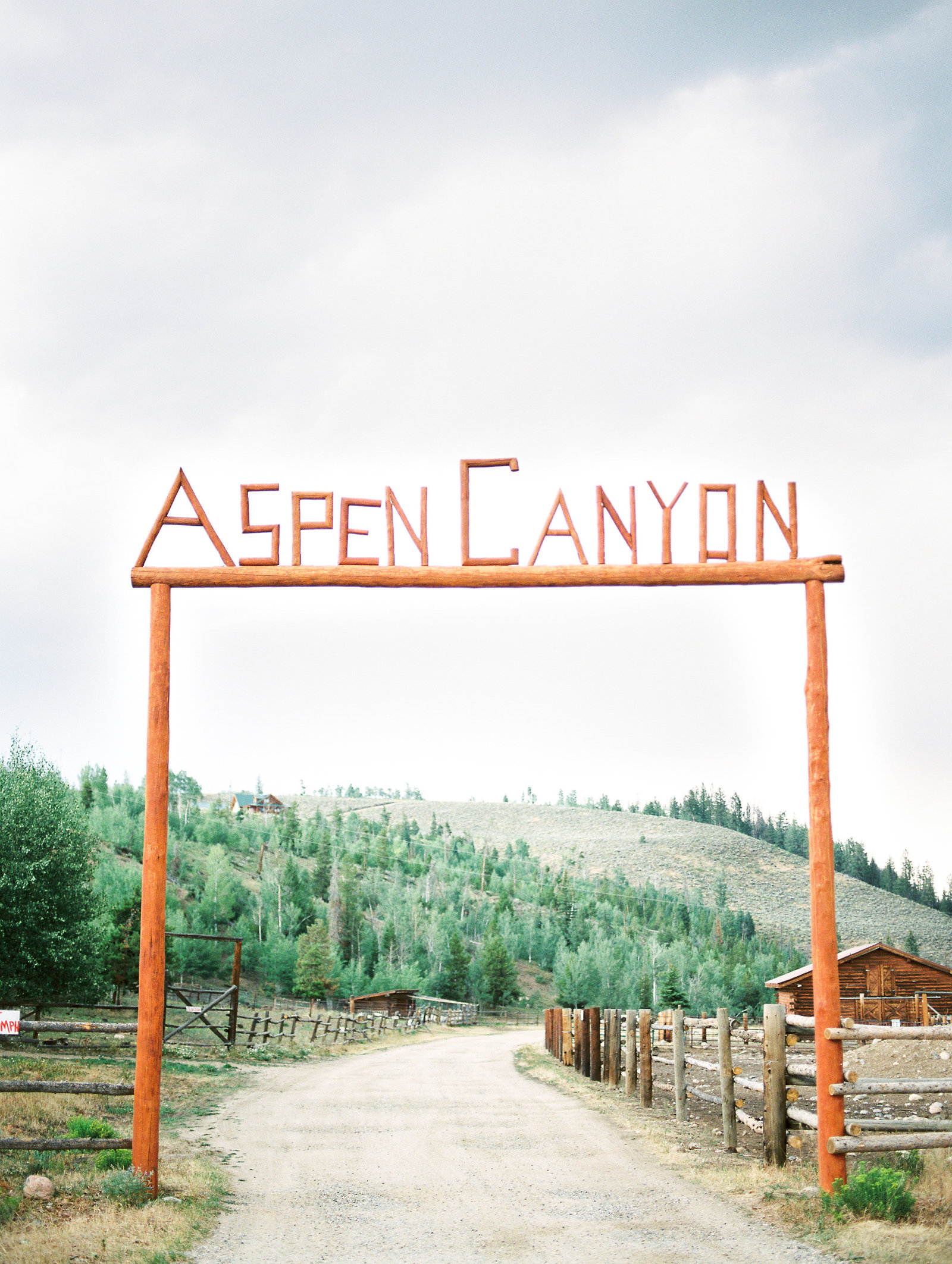 Rachel-Carter-Photography-Aspen-Canyon-Ranch-Farm-Lodge-Wedding-4
