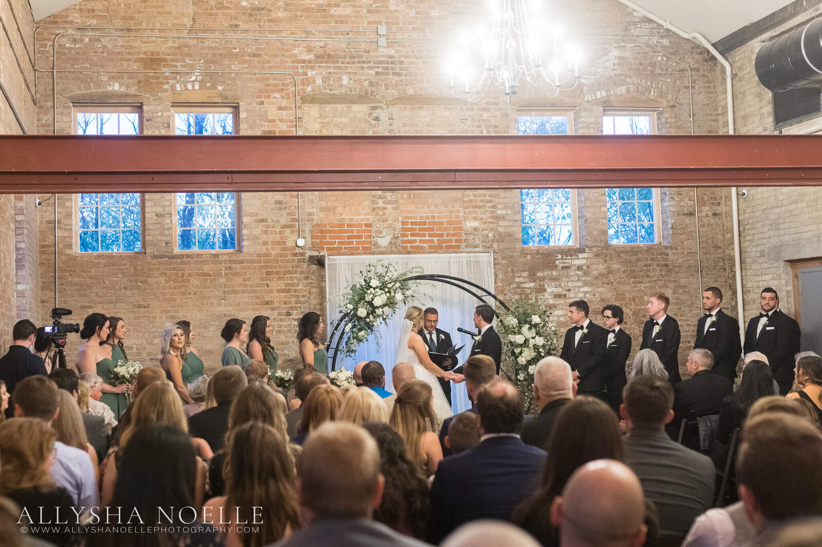 Wedding-at-The-Factory-on-Barclay-in-Milwaukee-0790