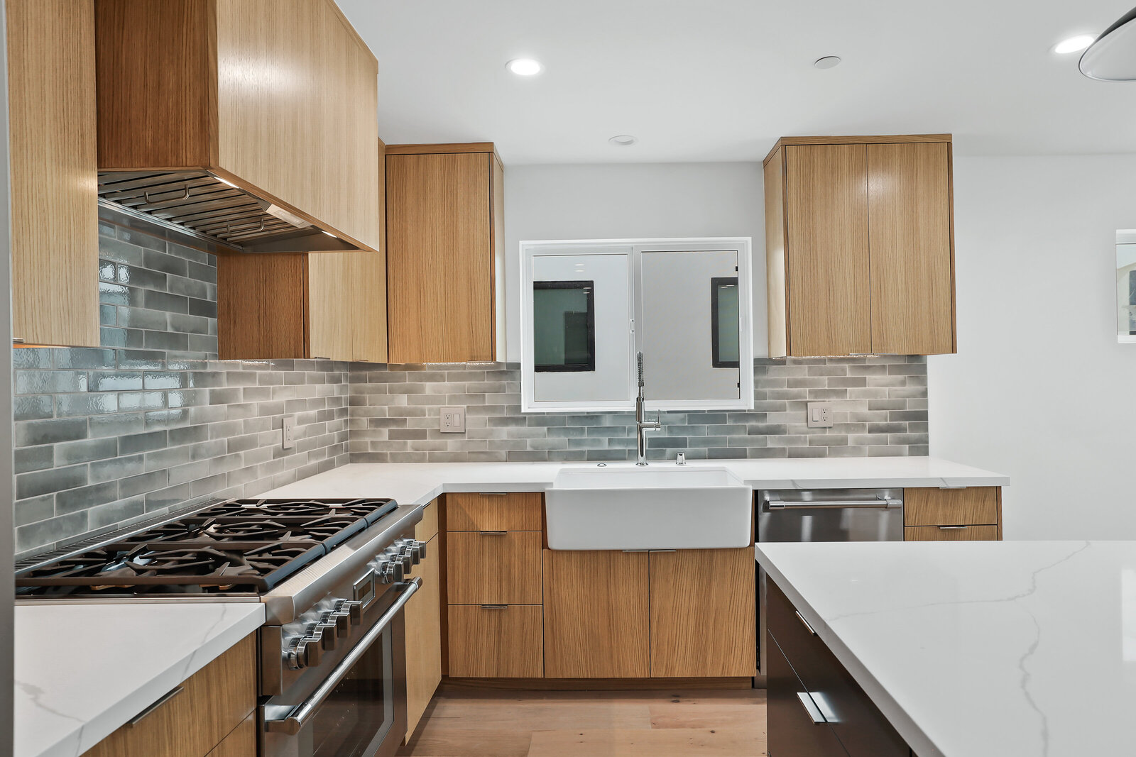 California_Real_Estate_Photography_1818BalboaReshoot-49