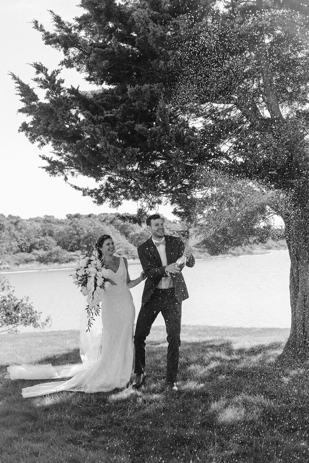 Crystal& Tad- Martha_s Vineyard Wedding- Larisa Stinga Photography--217
