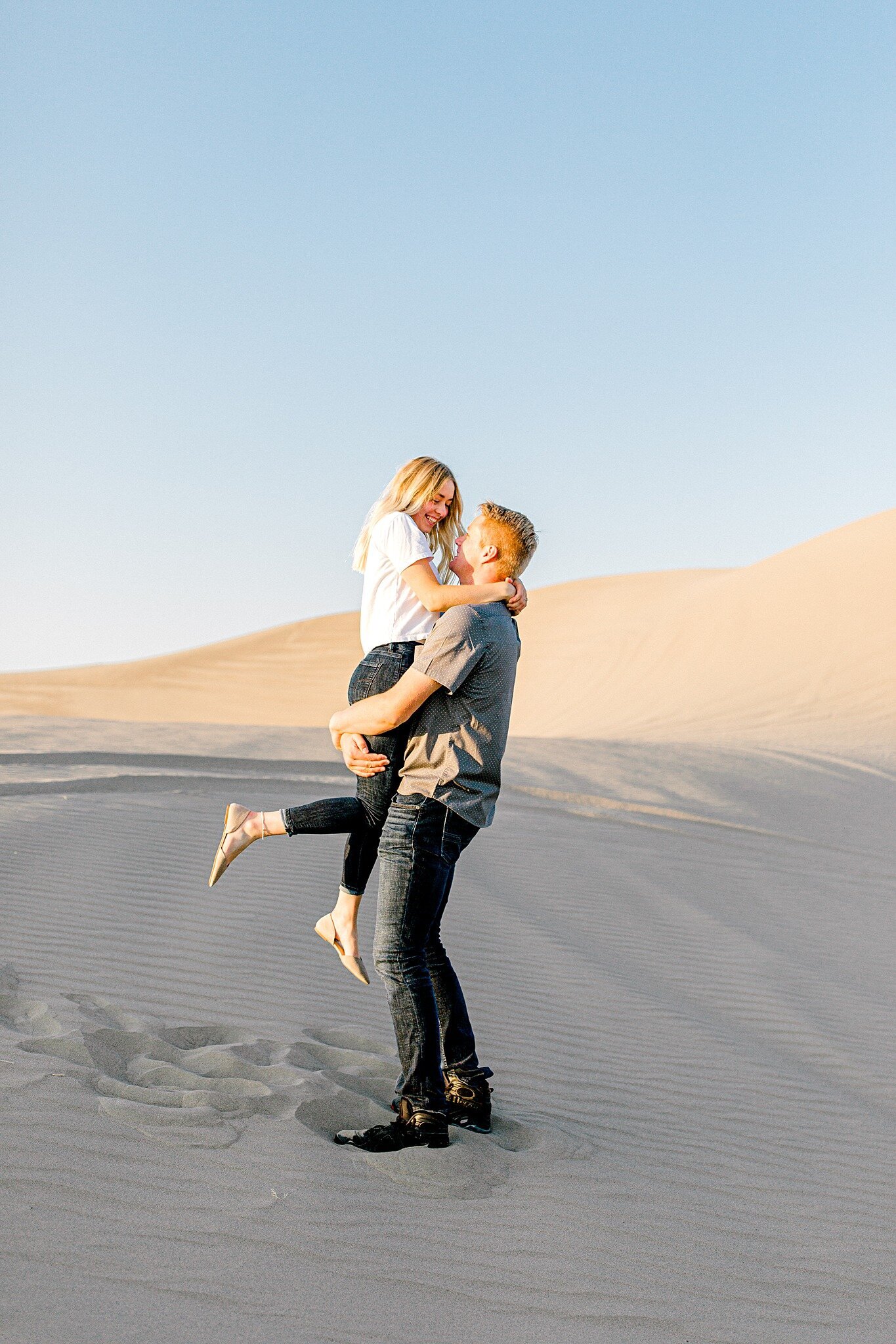 rexburg-idaho-family-photographer-anna-christine-photo-west-yellowstone_4316